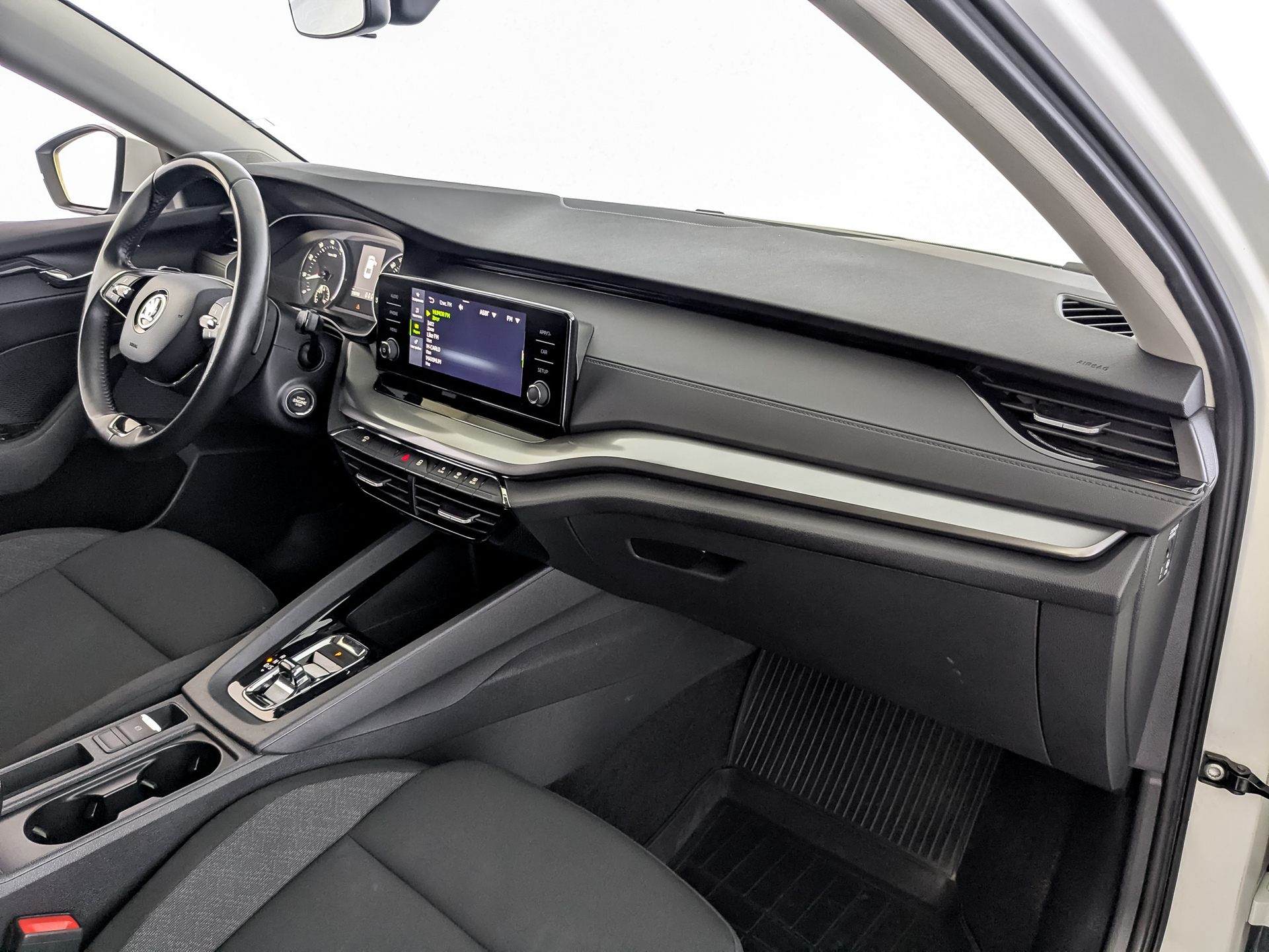 SKODA Octavia 1.40 (150 л.с), автомат, 2021, пробег 116 784 км