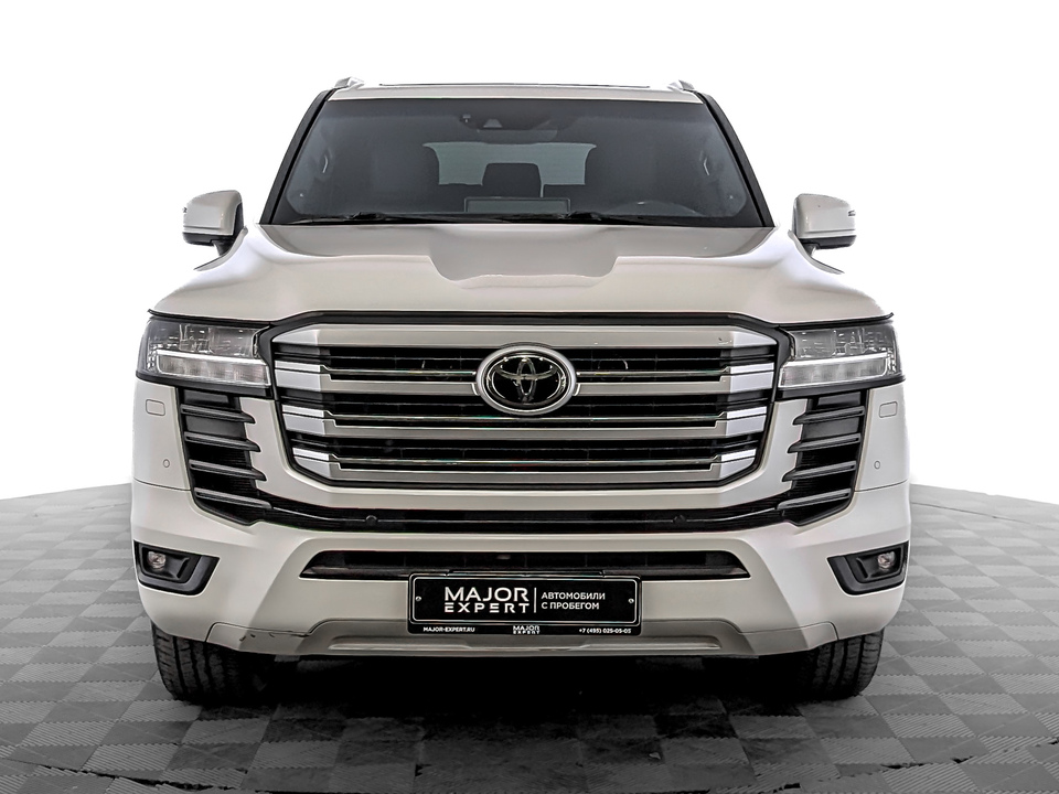 Toyota Land Cruiser 300