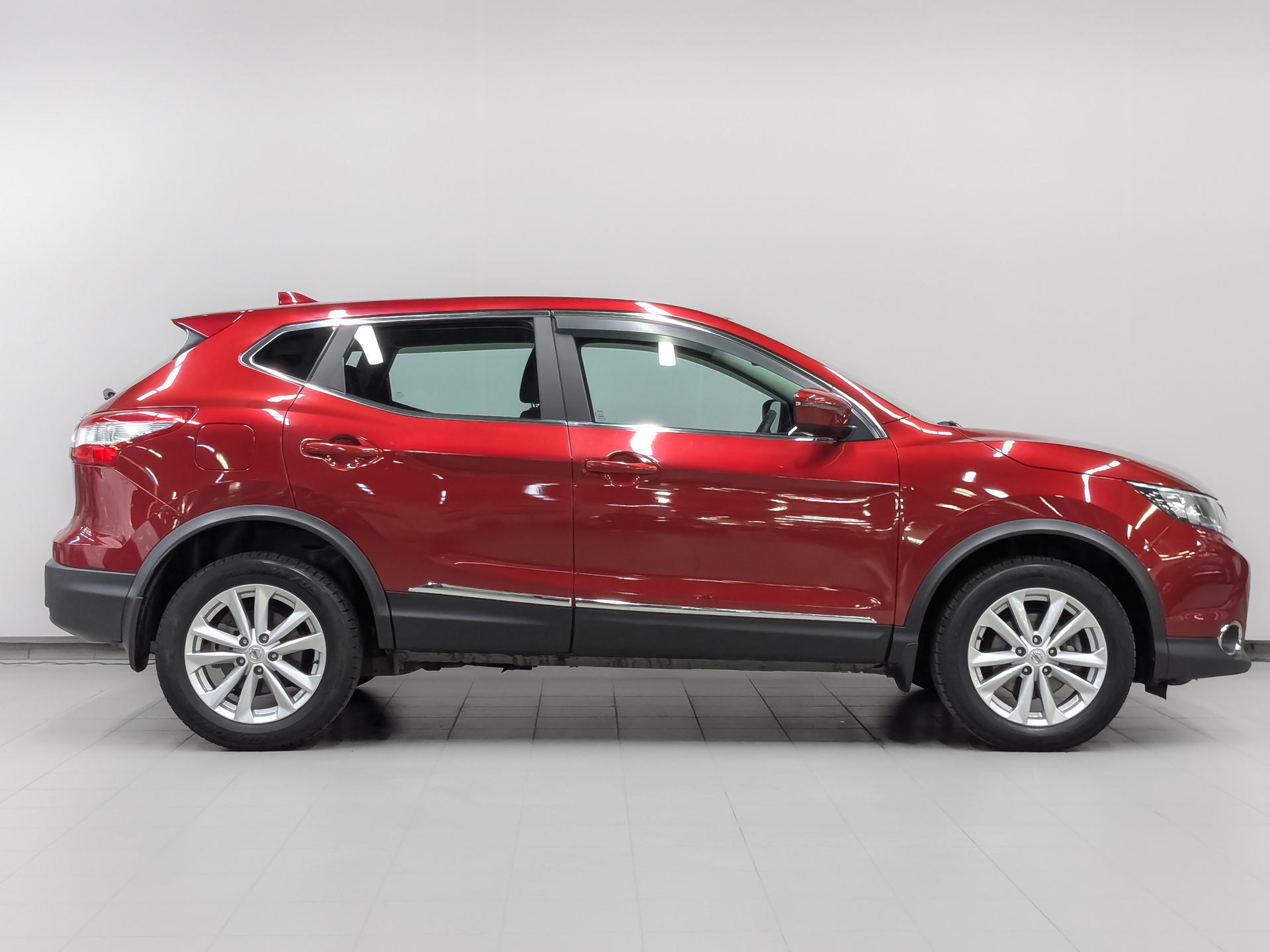NISSAN Qashqai 2.00 (144 л.с), автомат, 2017, пробег 66 179 км