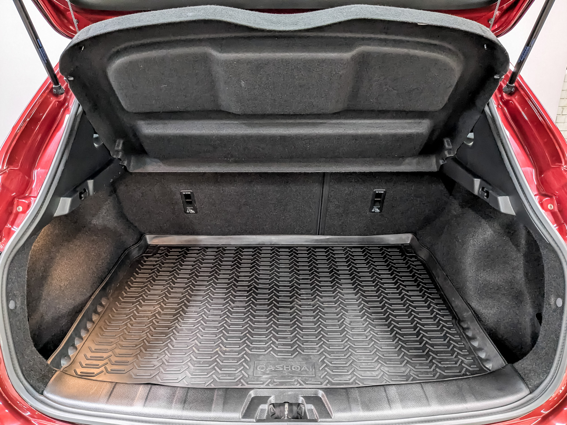 NISSAN Qashqai 2.00 (144 л.с), автомат, 2017, пробег 66 179 км