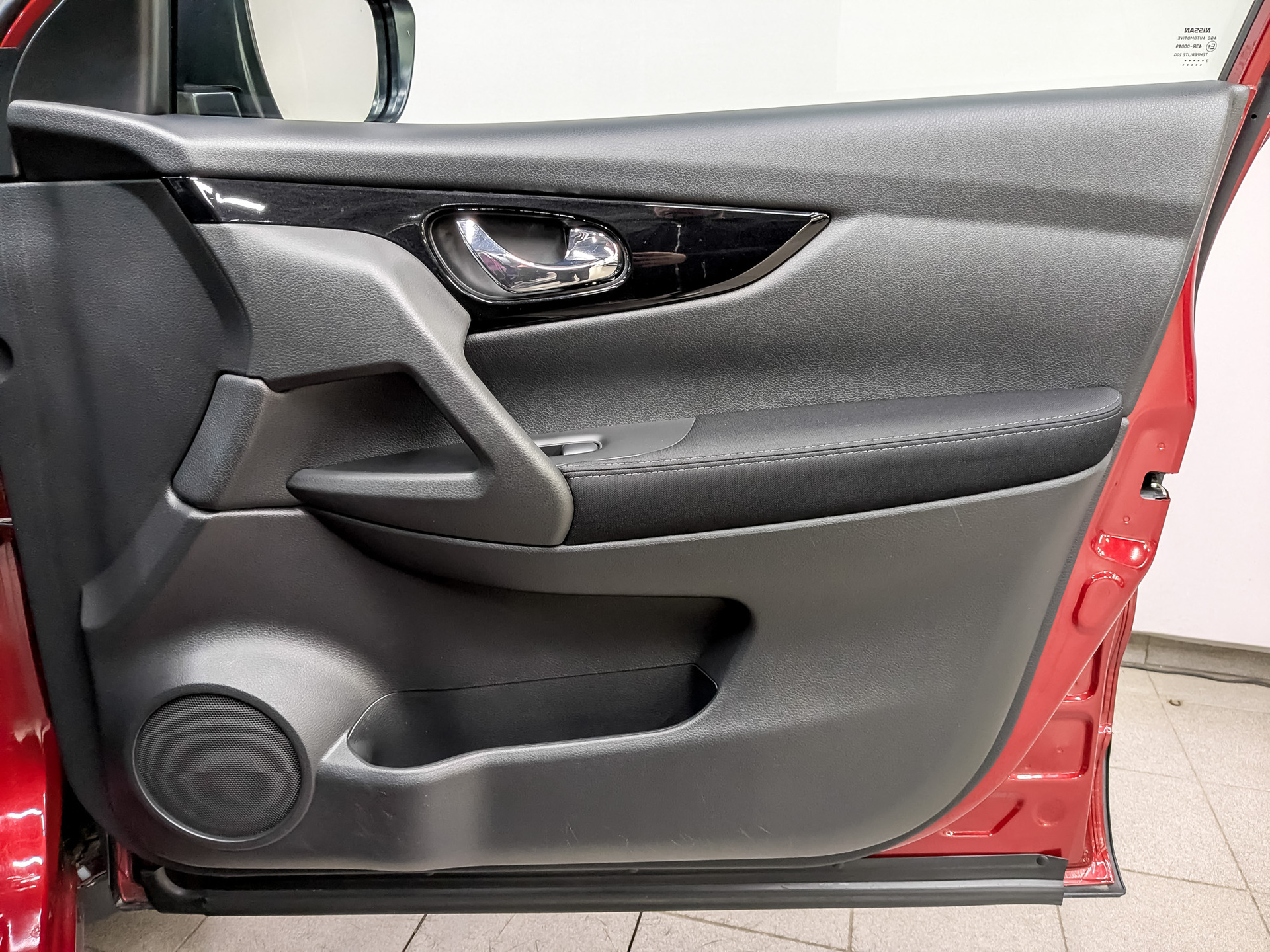 NISSAN Qashqai 2.00 (144 л.с), автомат, 2017, пробег 66 179 км
