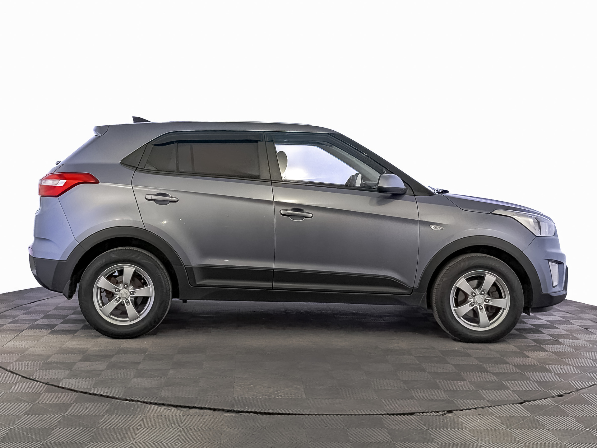 HYUNDAI Creta 1.60 (123 л.с), механическая, 2017, пробег 120 000 км