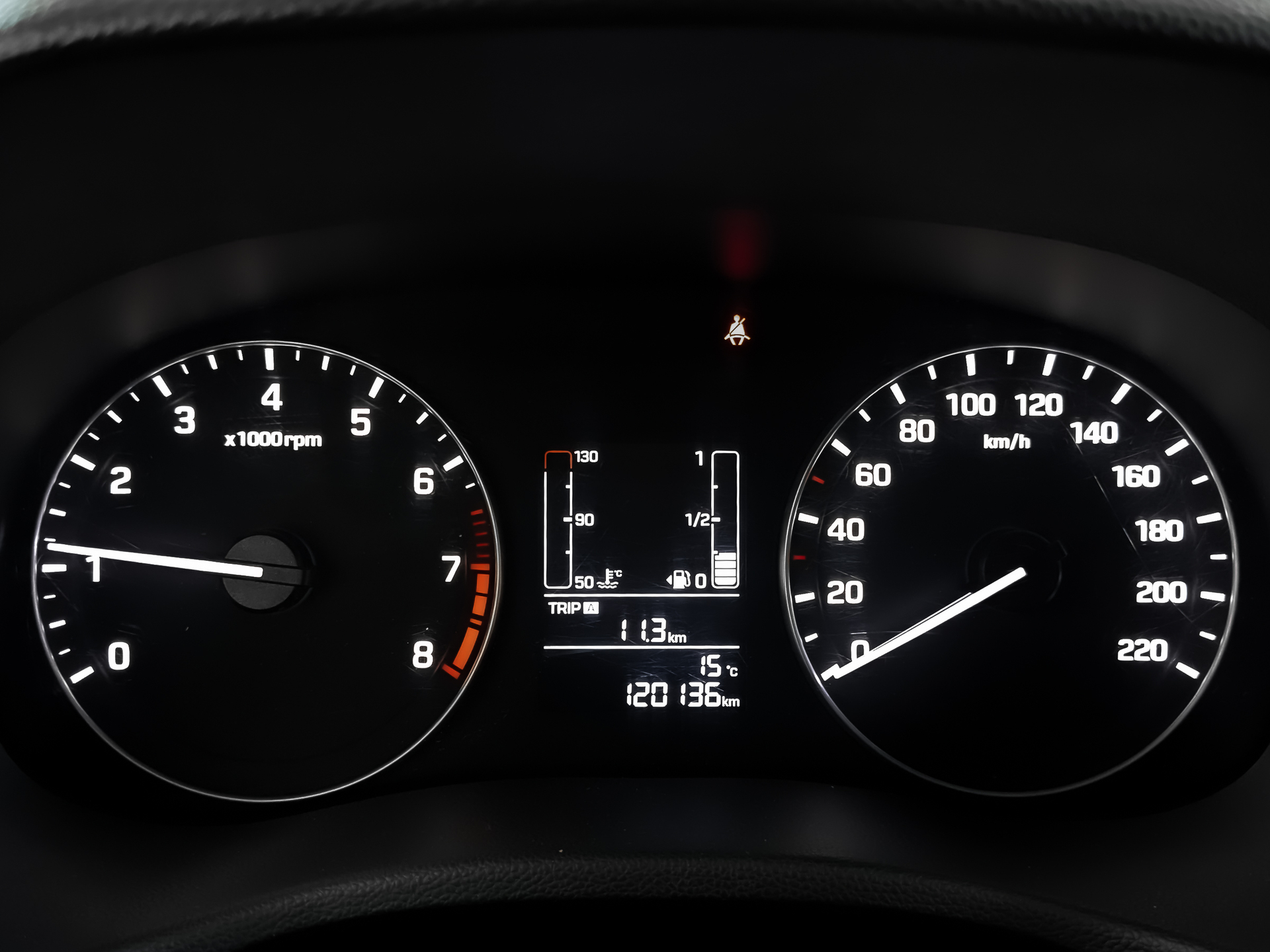 HYUNDAI Creta 1.60 (123 л.с), механическая, 2017, пробег 120 000 км