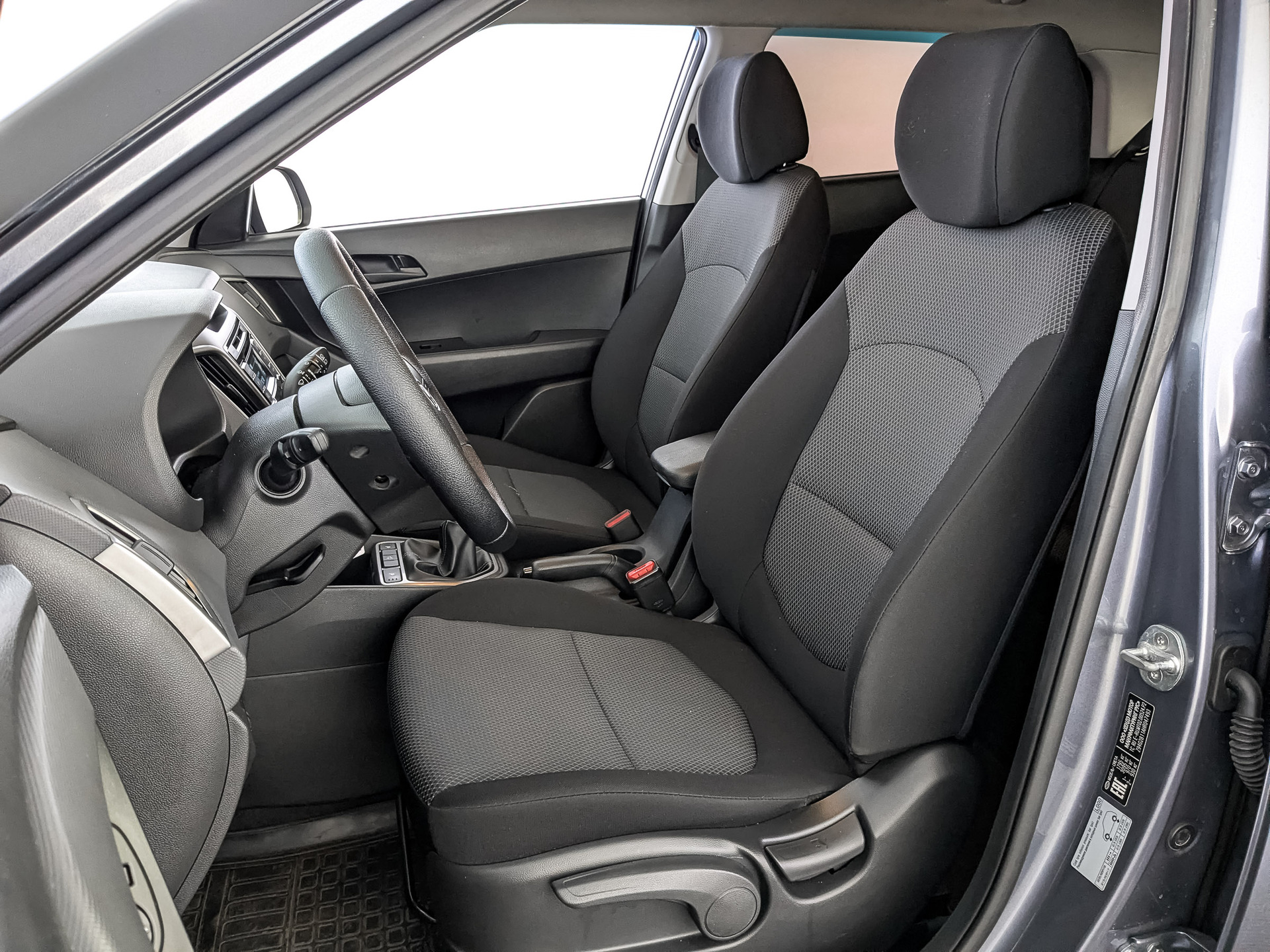 HYUNDAI Creta 1.60 (123 л.с), механическая, 2017, пробег 120 000 км