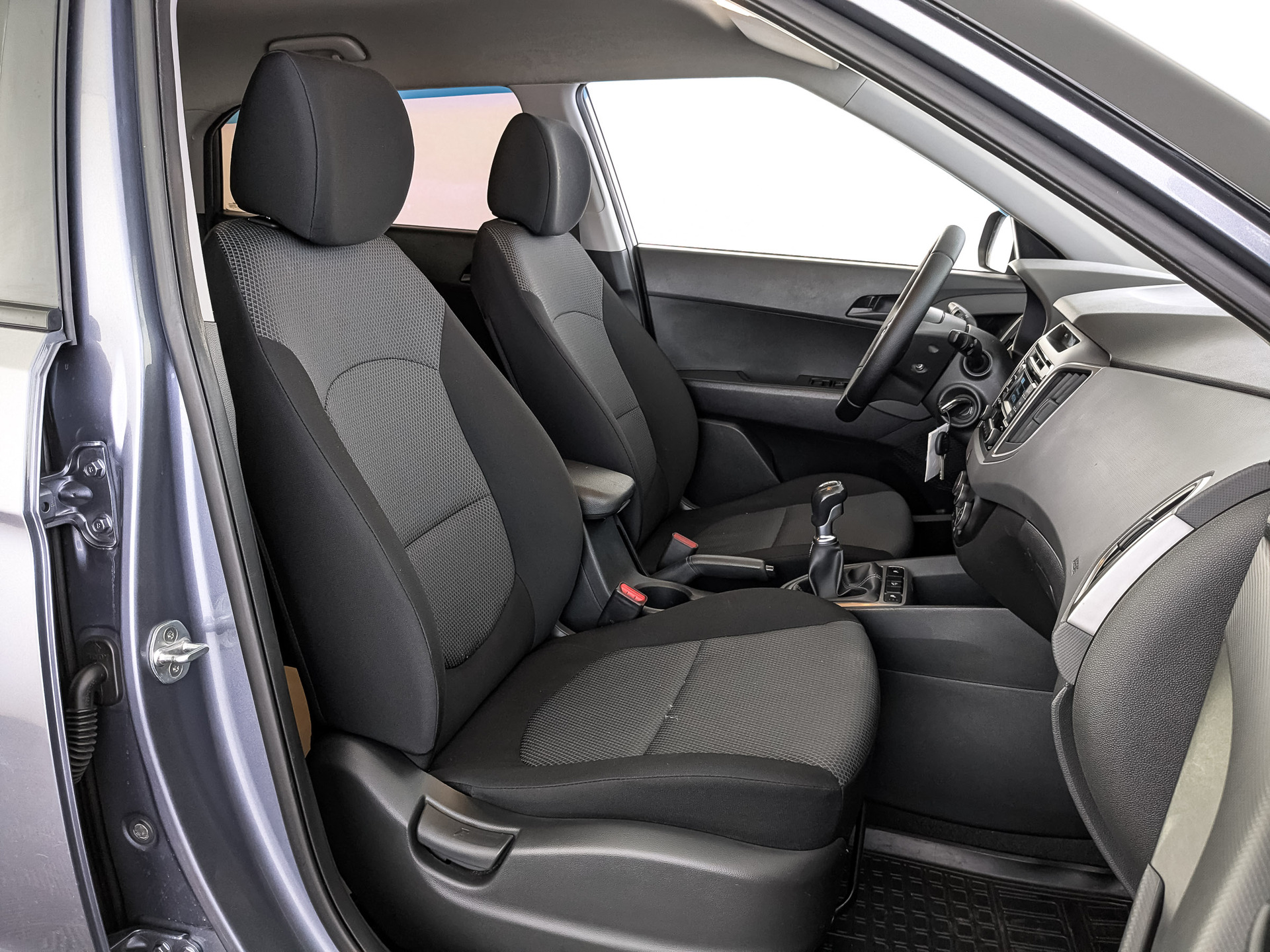 HYUNDAI Creta 1.60 (123 л.с), механическая, 2017, пробег 120 000 км