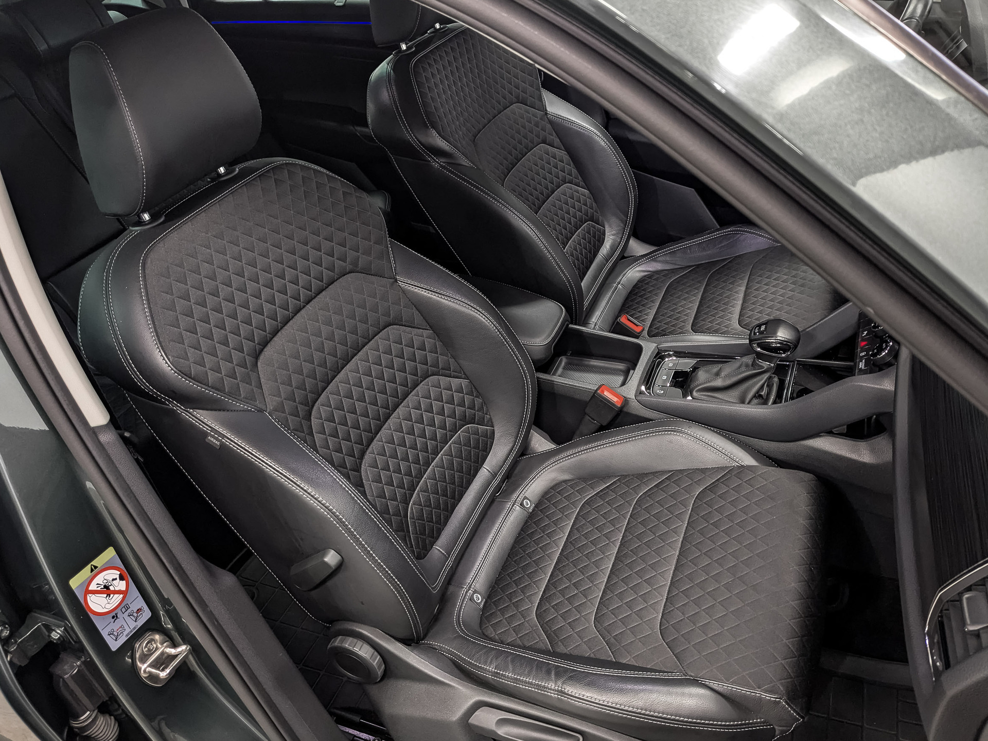 SKODA Kodiaq 1.40 (150 л.с), автомат, 2020, пробег 99 174 км
