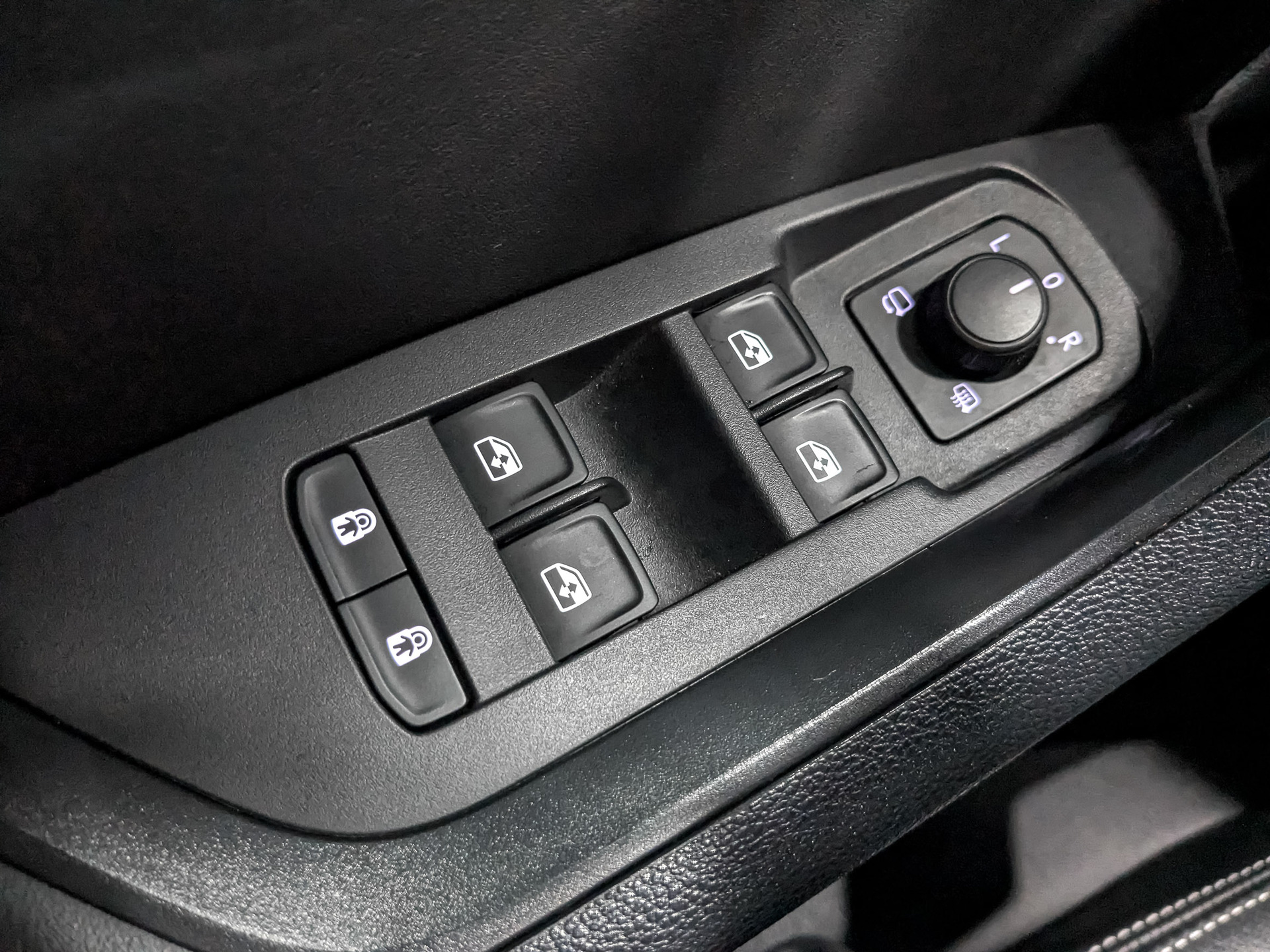 SKODA Kodiaq 1.40 (150 л.с), автомат, 2020, пробег 99 174 км