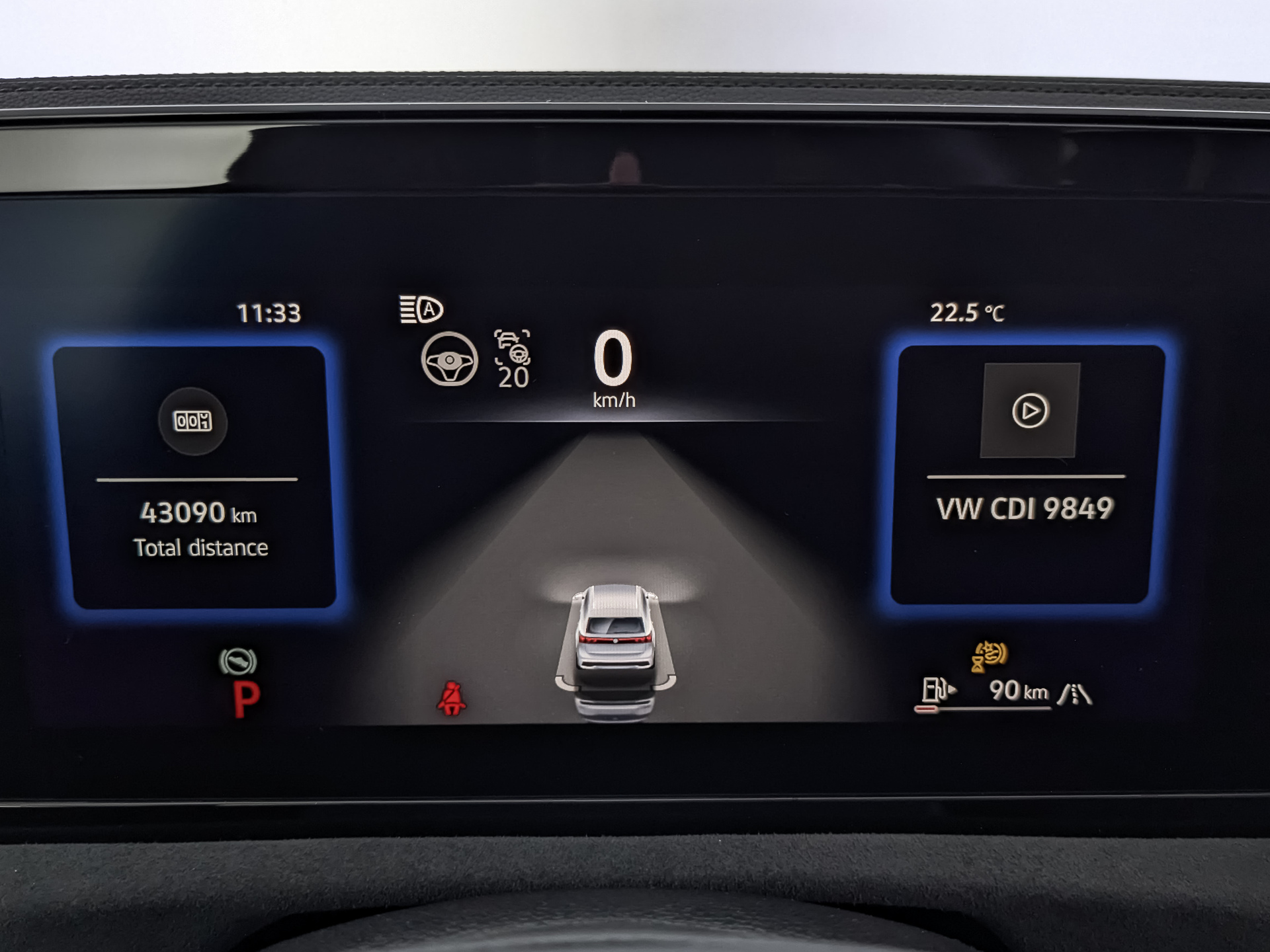 VOLKSWAGEN Tiguan 2.00 (220 л.с), автомат, 2024, пробег 43 080 км