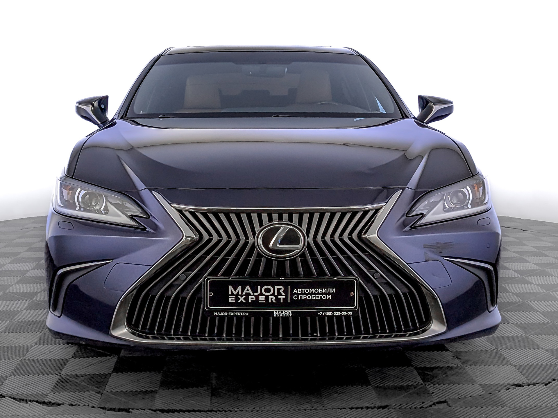 LEXUS ES 2.50 (200 л.с), автомат, 2019, пробег 155 705 км