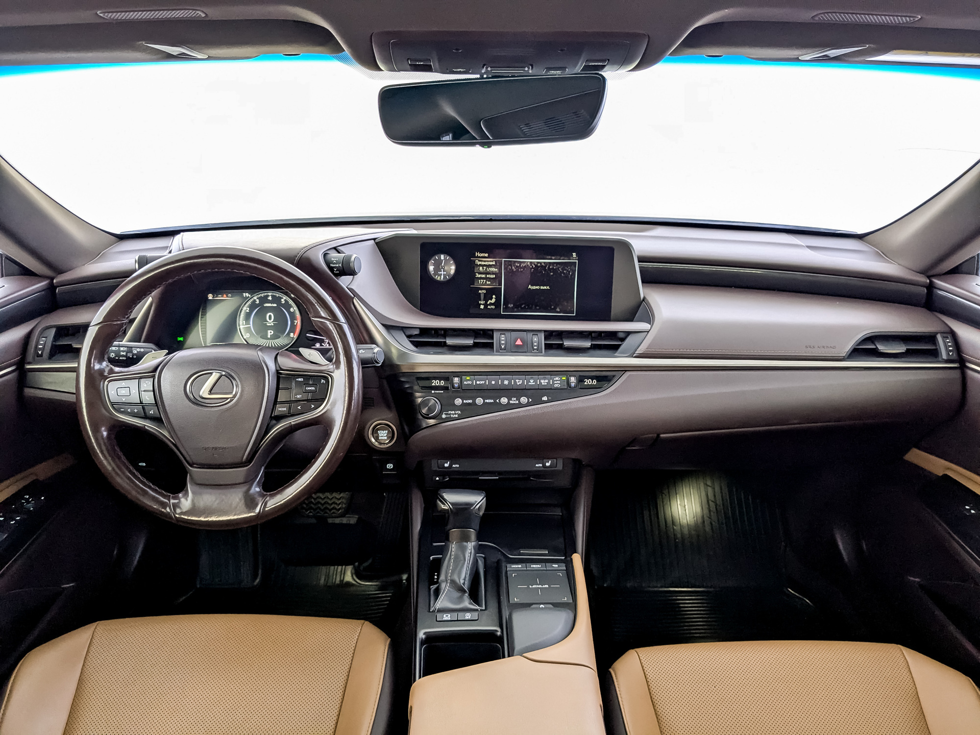 LEXUS ES 2.50 (200 л.с), автомат, 2019, пробег 155 705 км