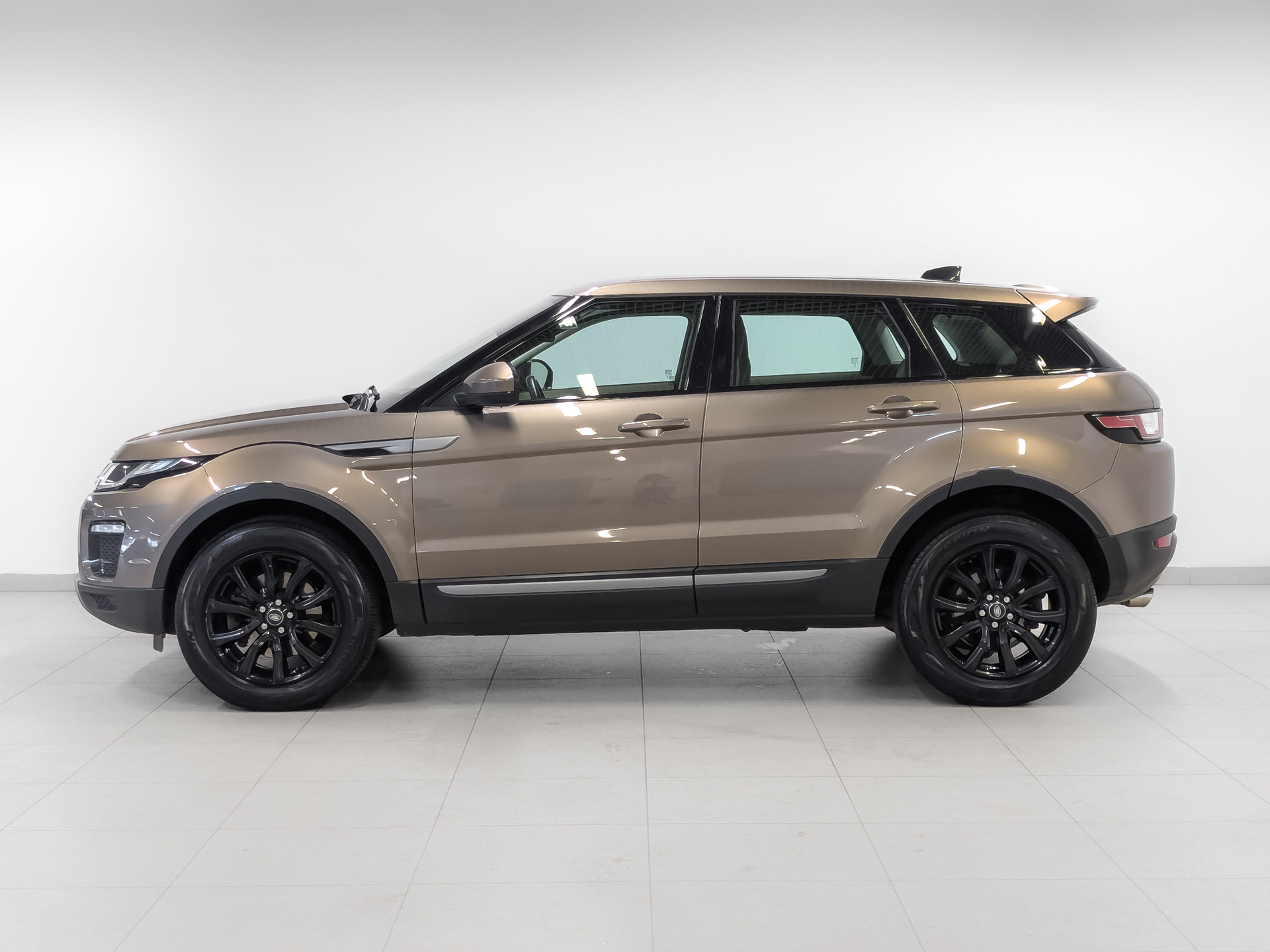 LAND ROVER Range Rover Evoque 2.00 (149 л.с), автомат, 2018, пробег 146 051 км