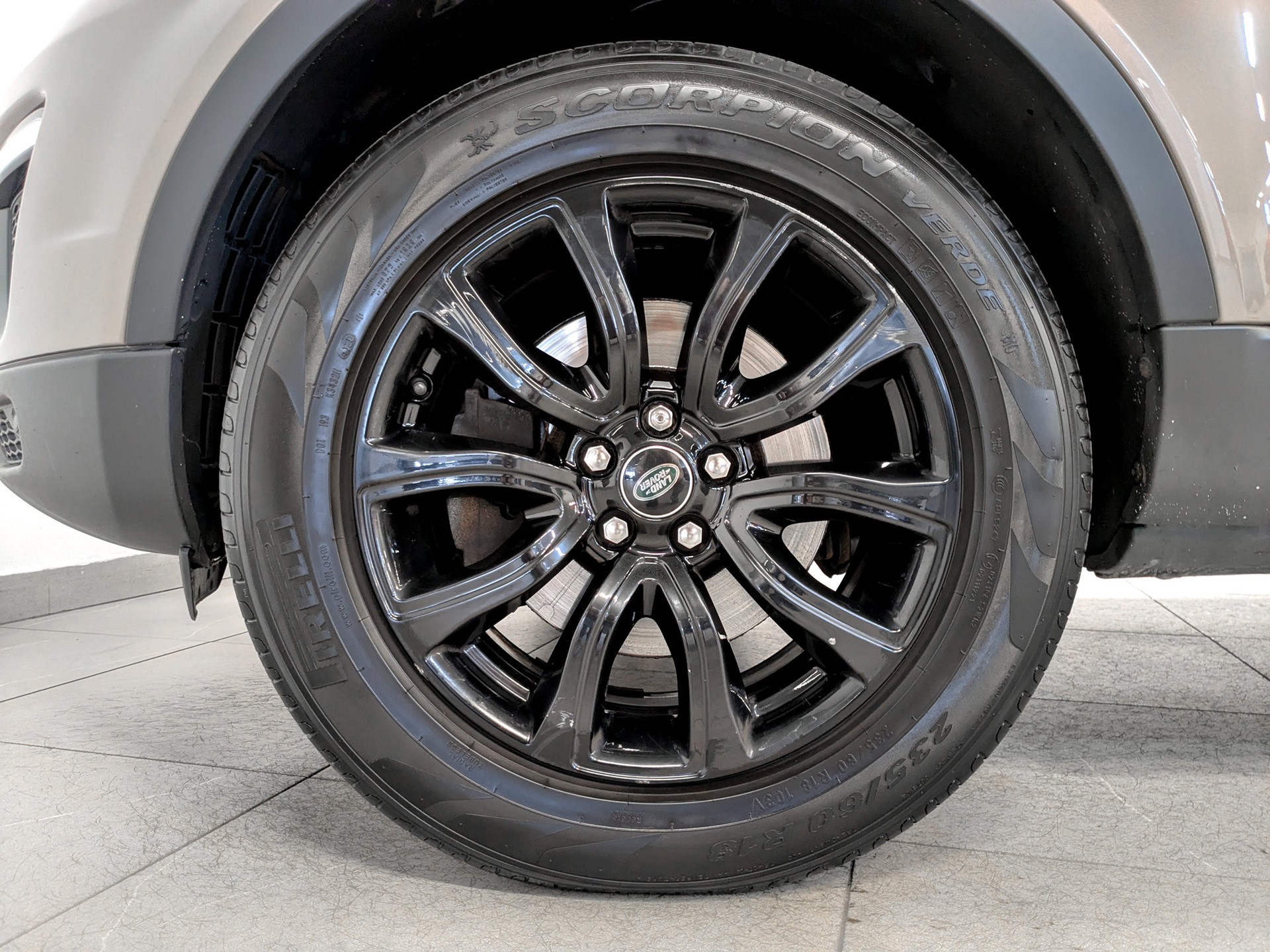 LAND ROVER Range Rover Evoque 2.00 (149 л.с), автомат, 2018, пробег 146 051 км