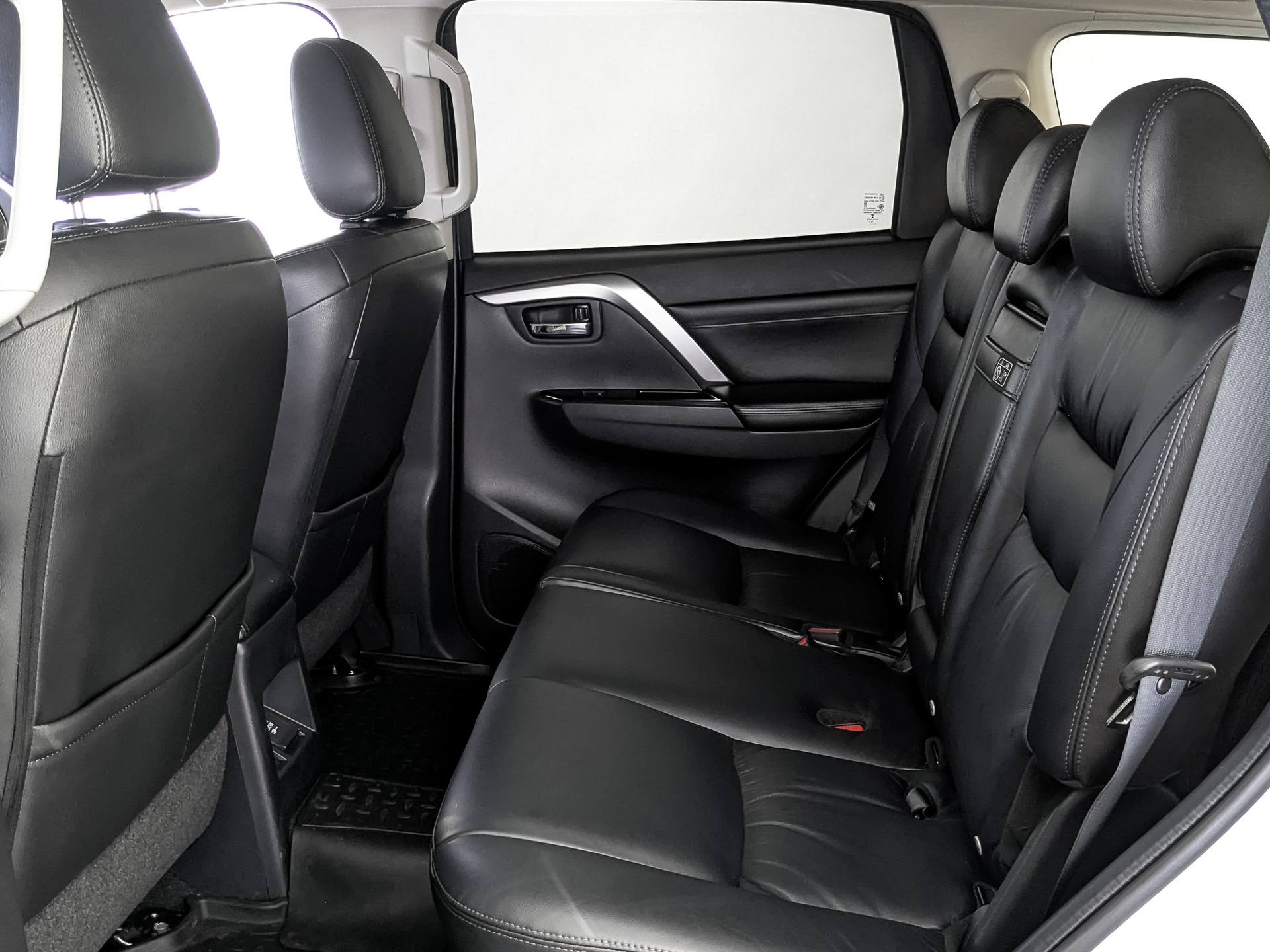 MITSUBISHI Pajero Sport 3.00 (209 л.с), автомат, 2020, пробег 63 023 км