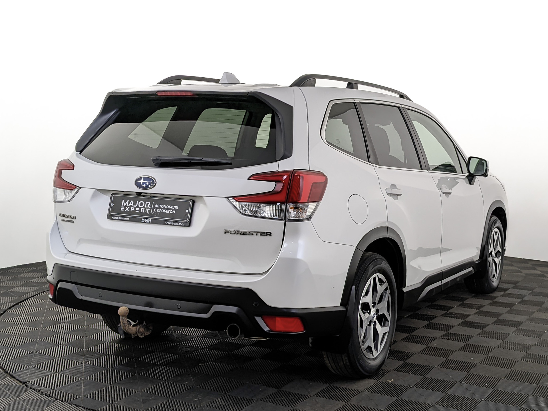 SUBARU Forester 2.00 (150 л.с), автомат, 2019, пробег 128 037 км