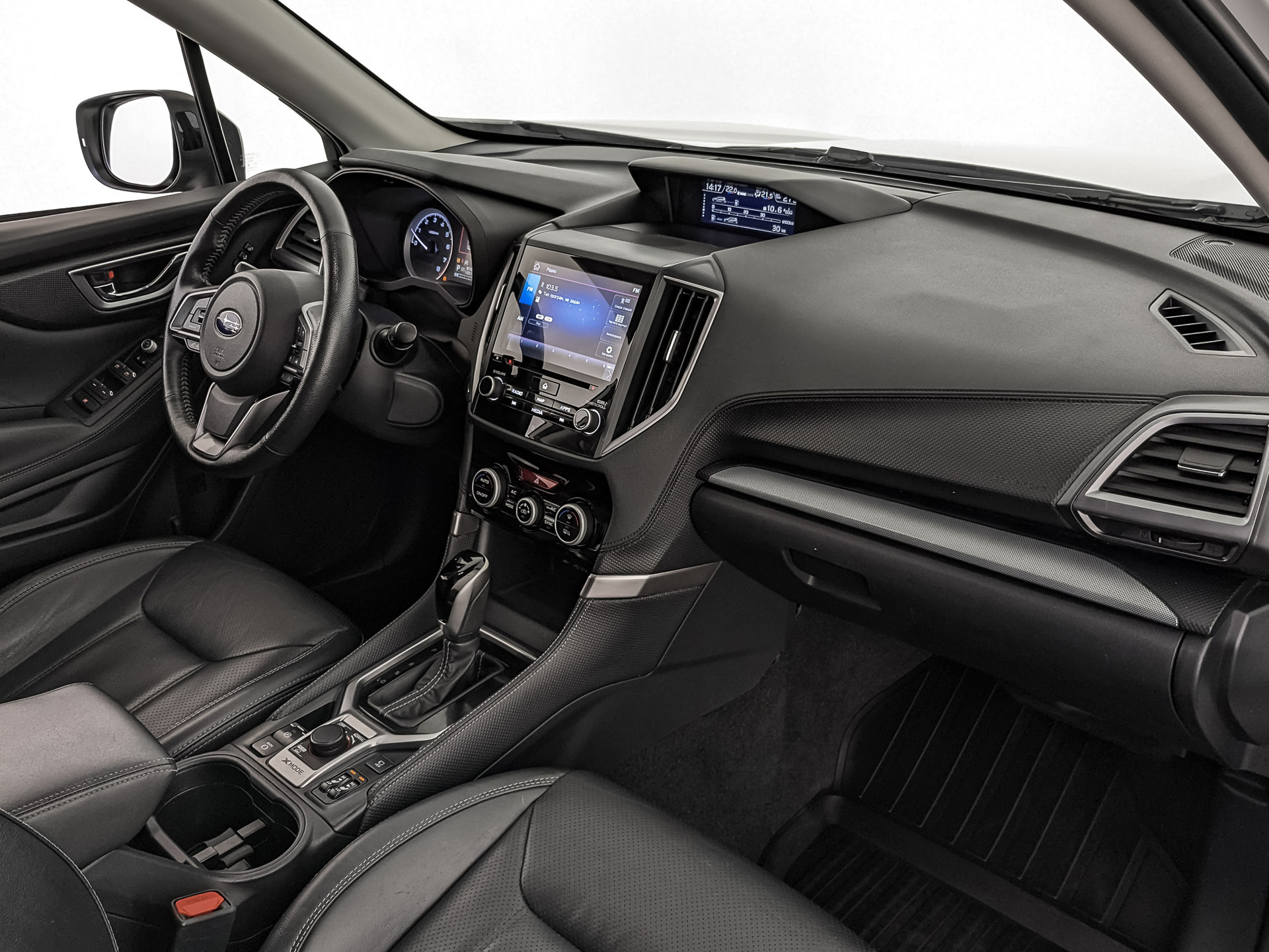 SUBARU Forester 2.00 (150 л.с), автомат, 2019, пробег 128 037 км