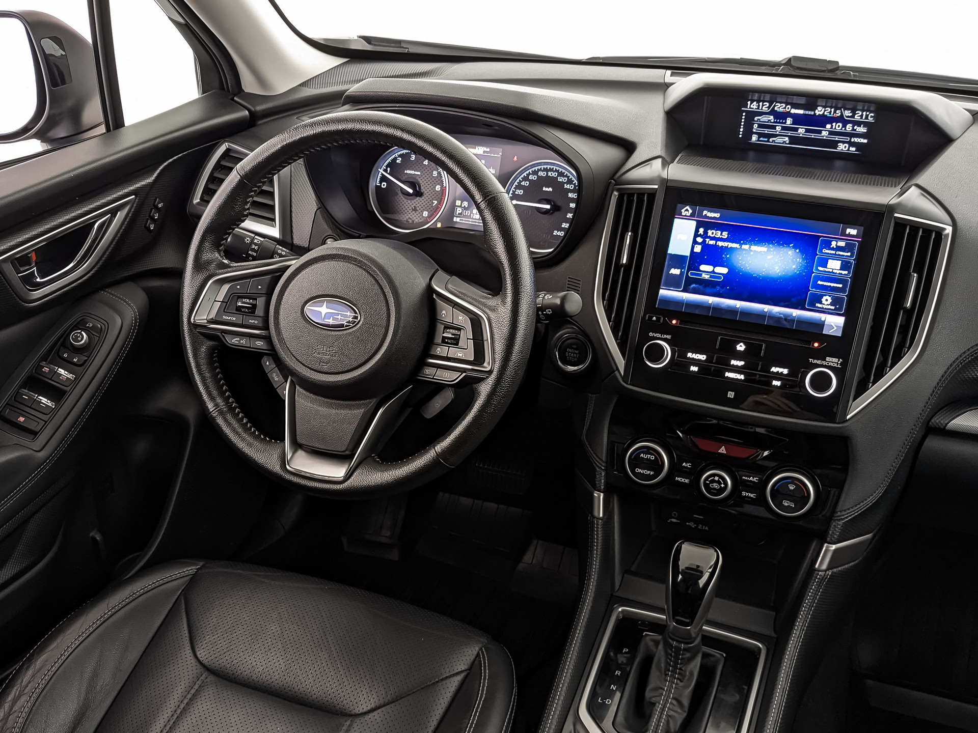 SUBARU Forester 2.00 (150 л.с), автомат, 2019, пробег 128 037 км