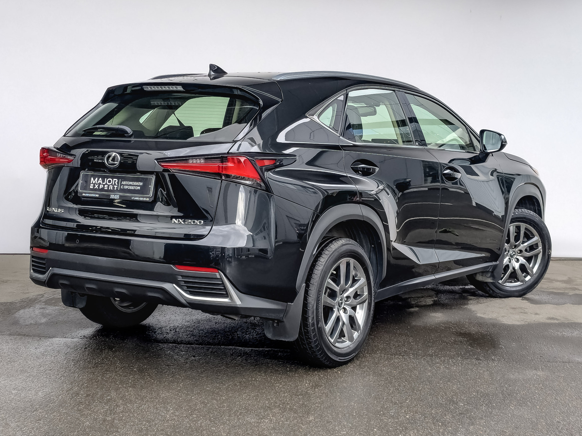 LEXUS NX 2.00 (150 л.с), автомат, 2021, пробег 30 236 км