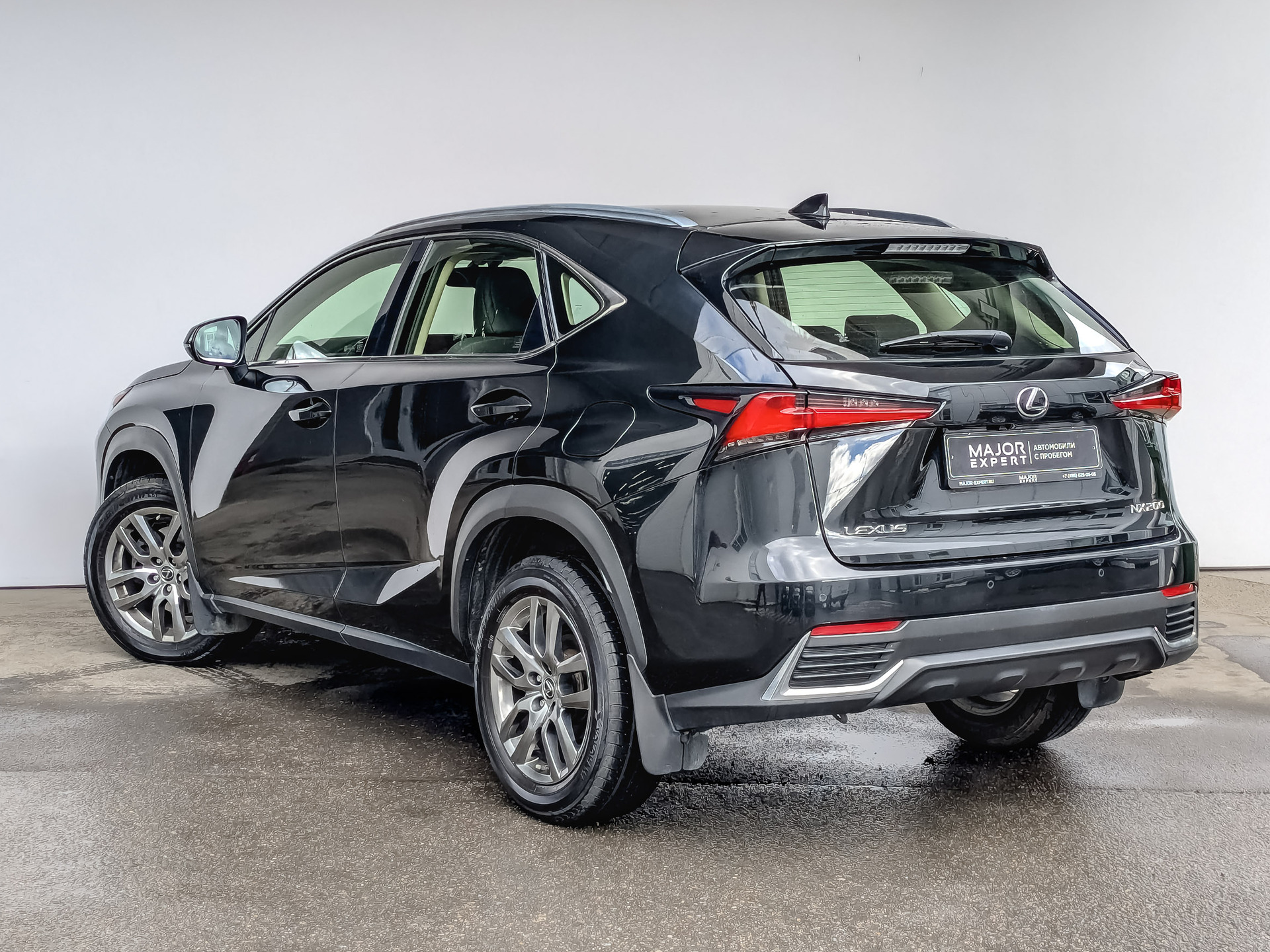 LEXUS NX 2.00 (150 л.с), автомат, 2021, пробег 30 236 км