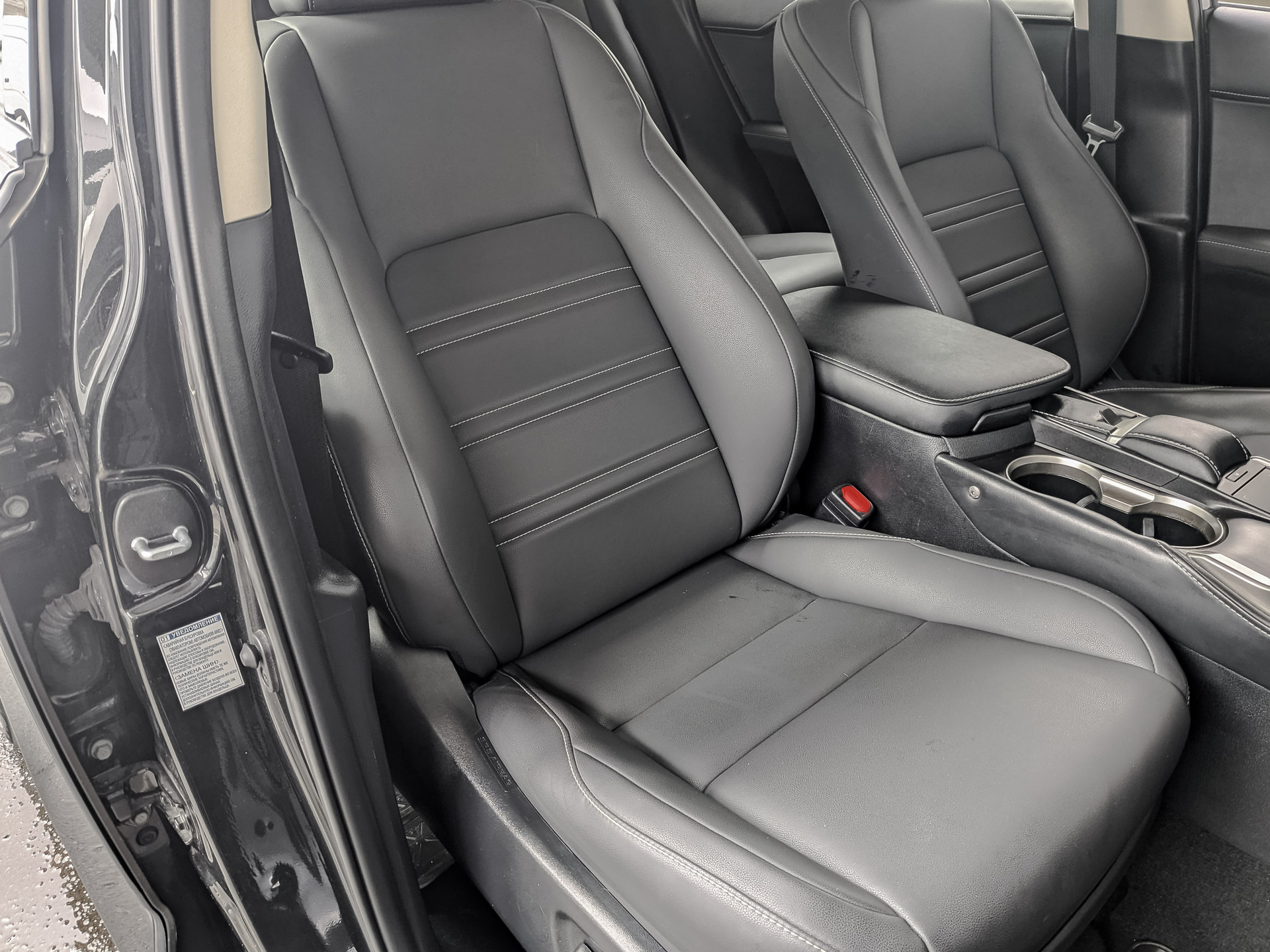 LEXUS NX 2.00 (150 л.с), автомат, 2021, пробег 30 236 км