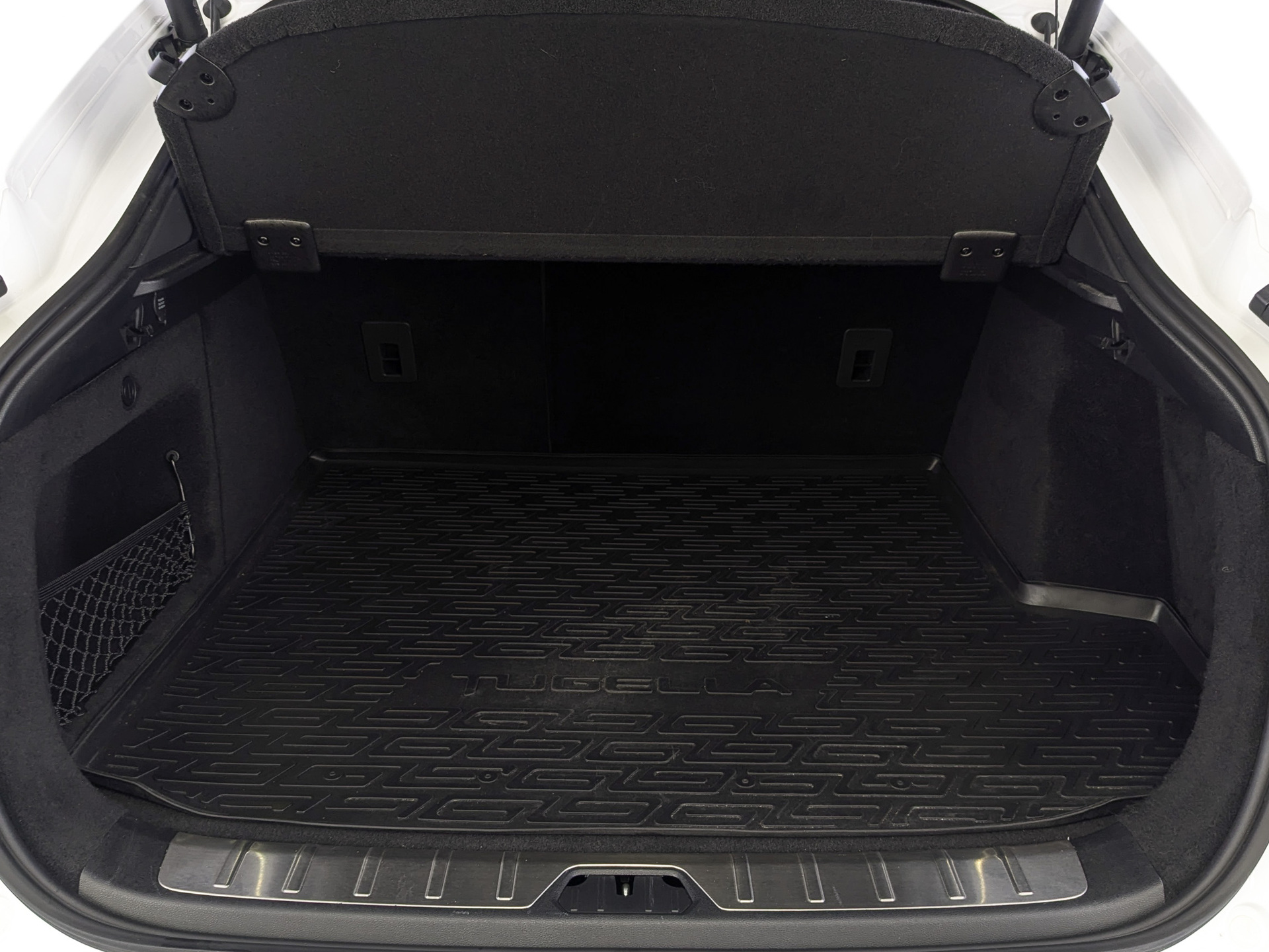 GEELY Tugella 2.00 (238 л.с), автомат, 2023, пробег 77 015 км