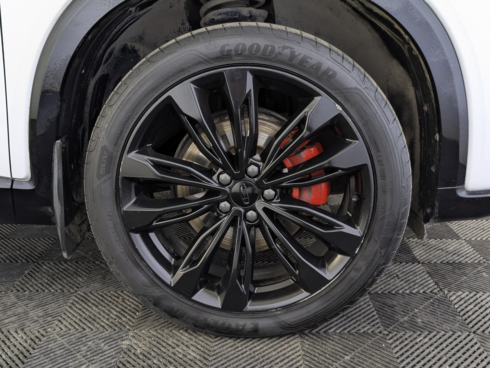 GEELY Tugella 2.00 (238 л.с), автомат, 2023, пробег 77 015 км