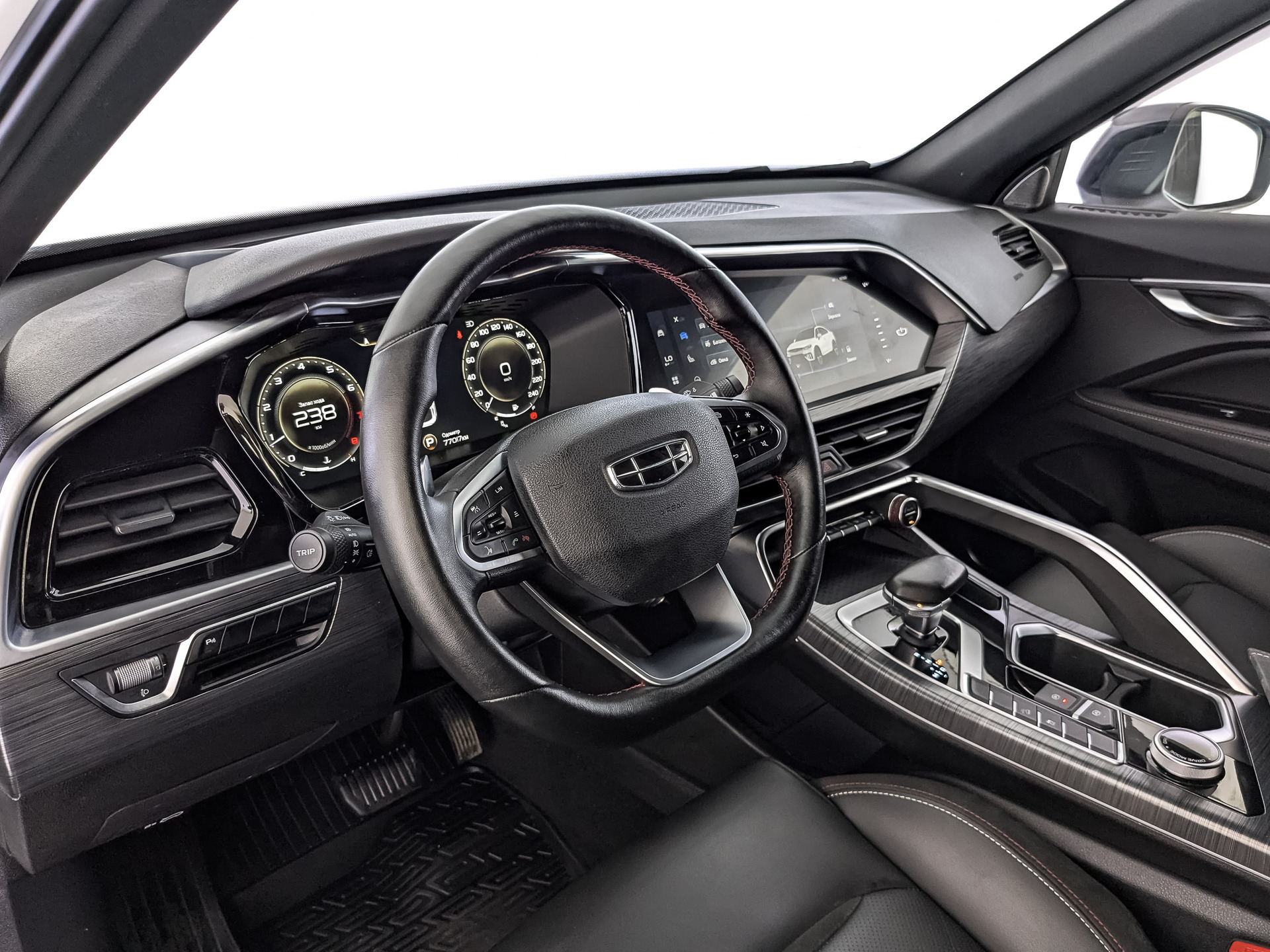 GEELY Tugella 2.00 (238 л.с), автомат, 2023, пробег 77 015 км