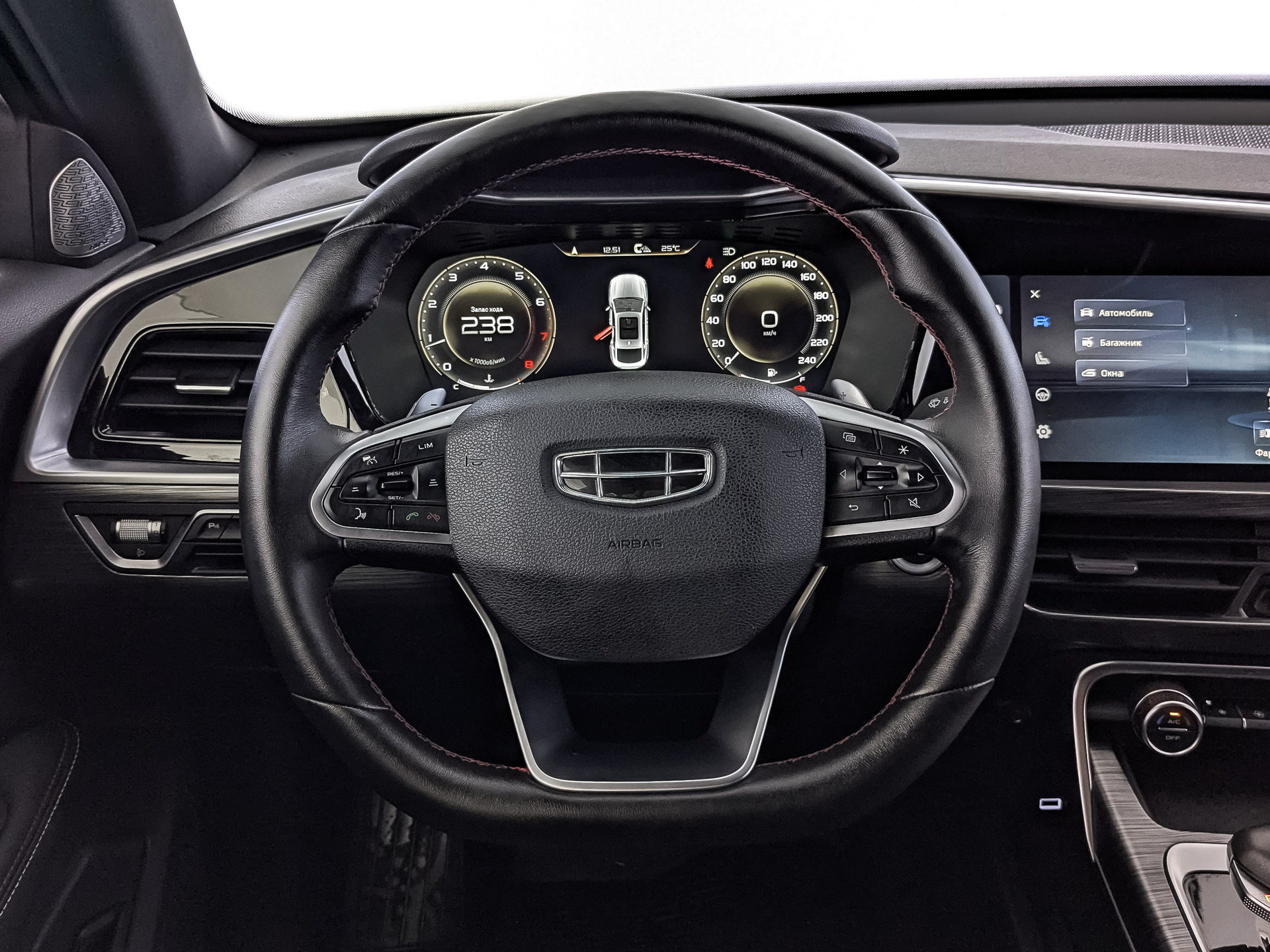 GEELY Tugella 2.00 (238 л.с), автомат, 2023, пробег 77 015 км