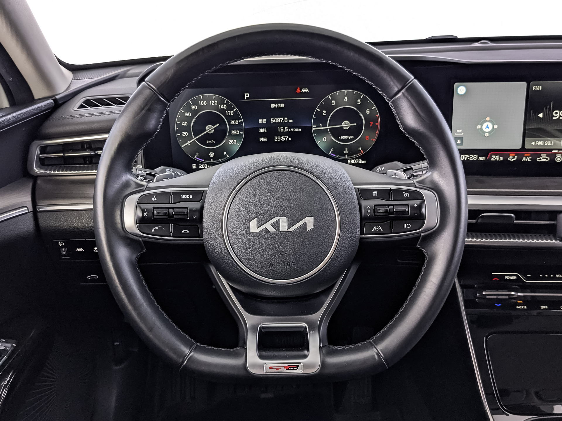 KIA K5 2.00 (240 л.с), автомат, 2021, пробег 63 100 км