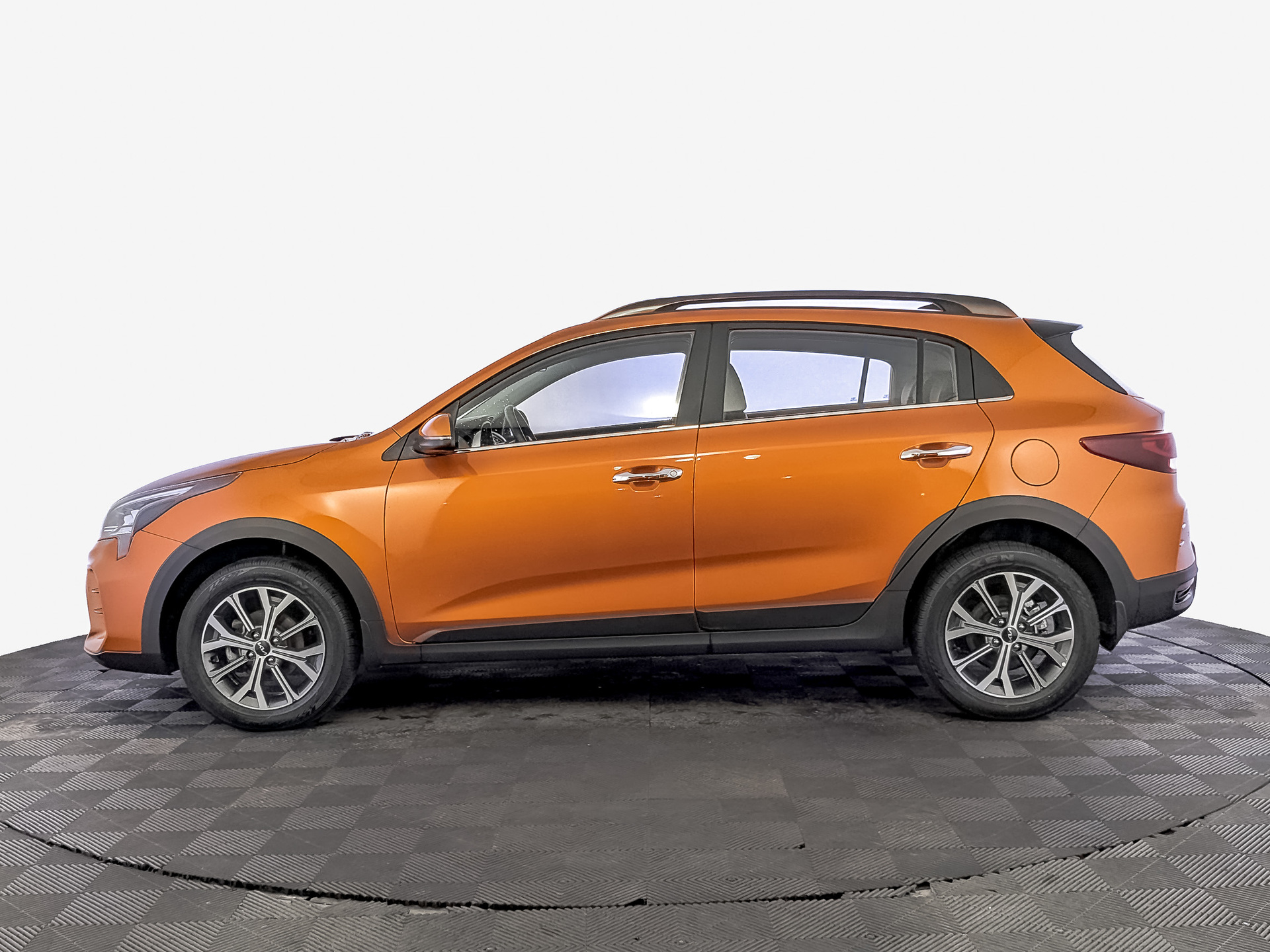 SOLARIS KRX 1.60 (123 л.с), автомат, 2025, пробег 17 232 км
