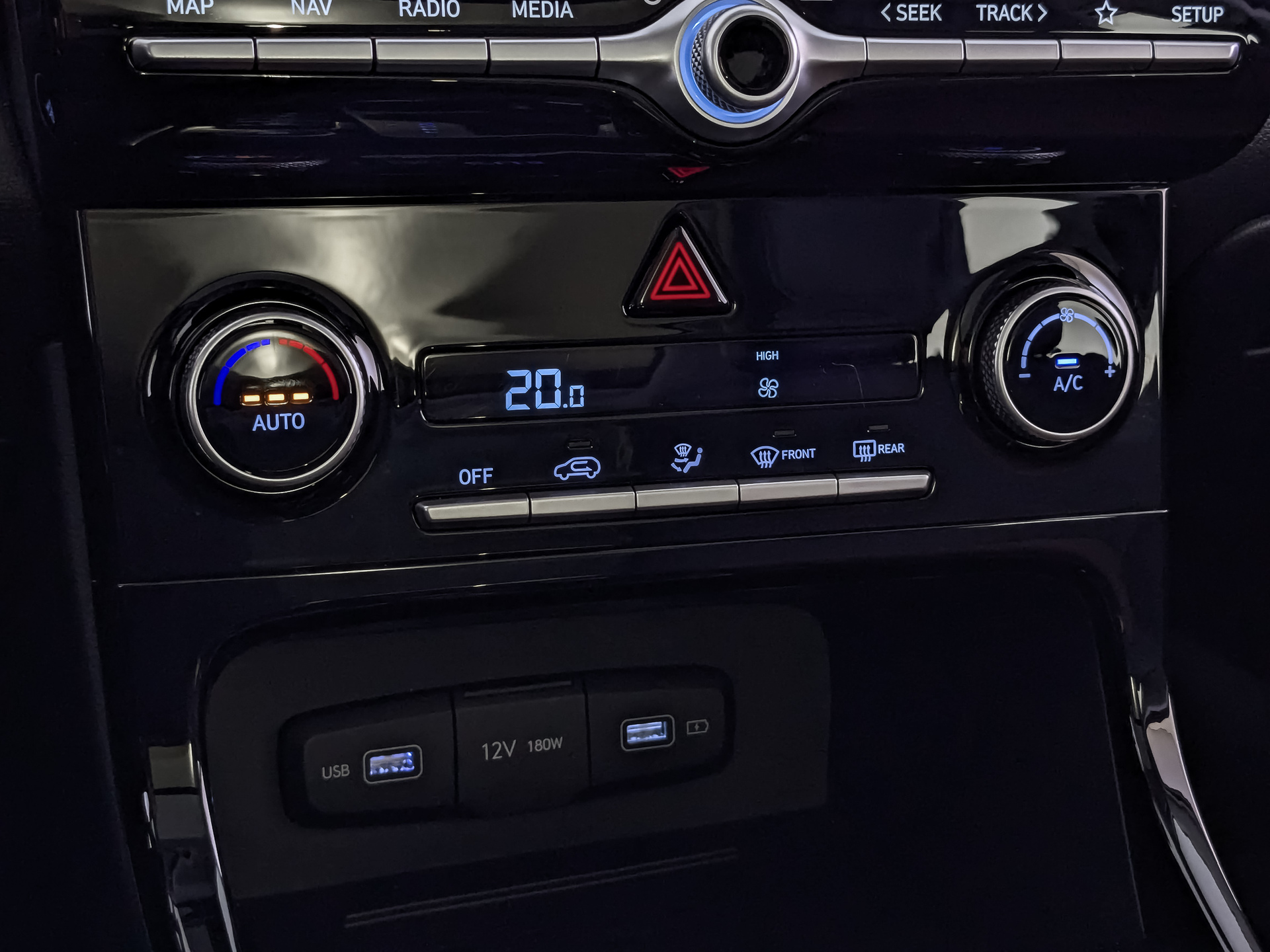 SOLARIS HC 2.00 (149 л.с), автомат, 2025, пробег 21 330 км