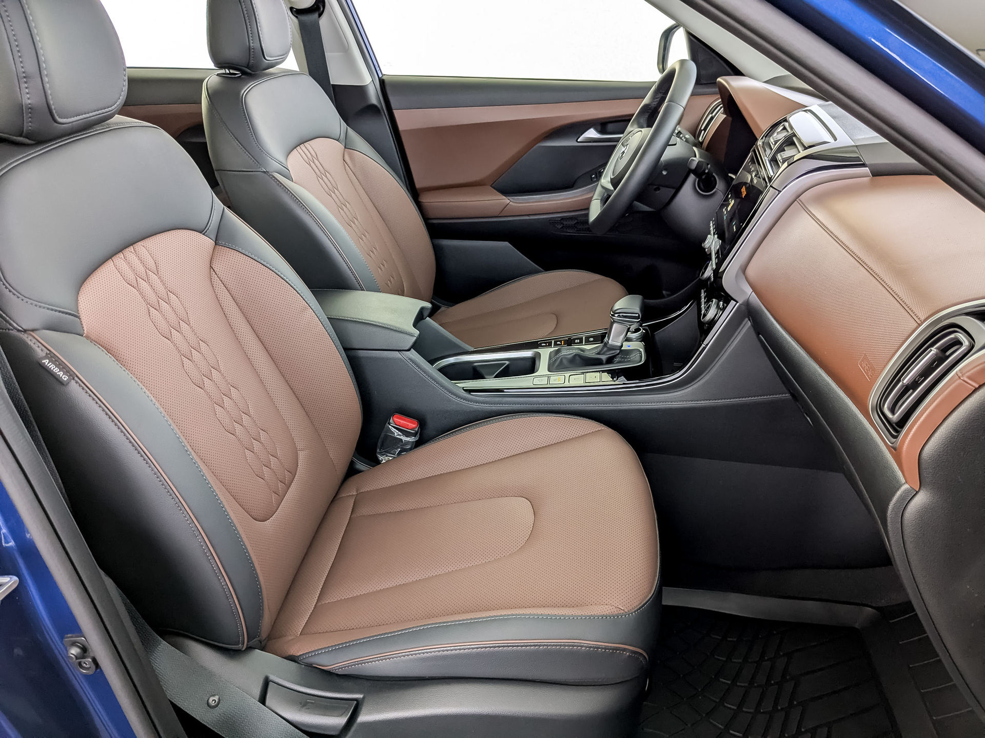 SOLARIS HC 2.00 (149 л.с), автомат, 2025, пробег 7 879 км