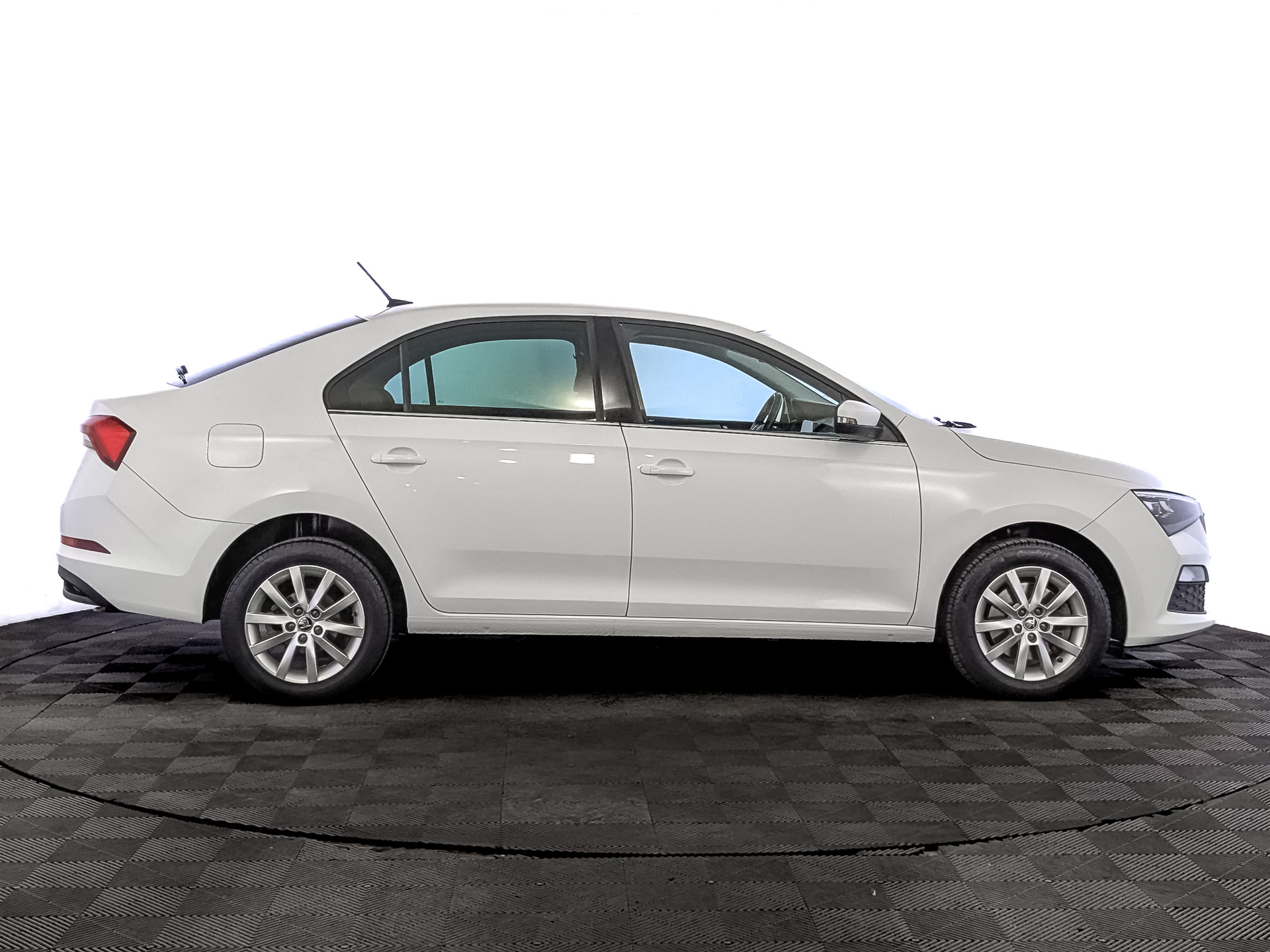 SKODA Rapid II 1.60 (110 л.с), автомат, 2022, пробег 109 296 км