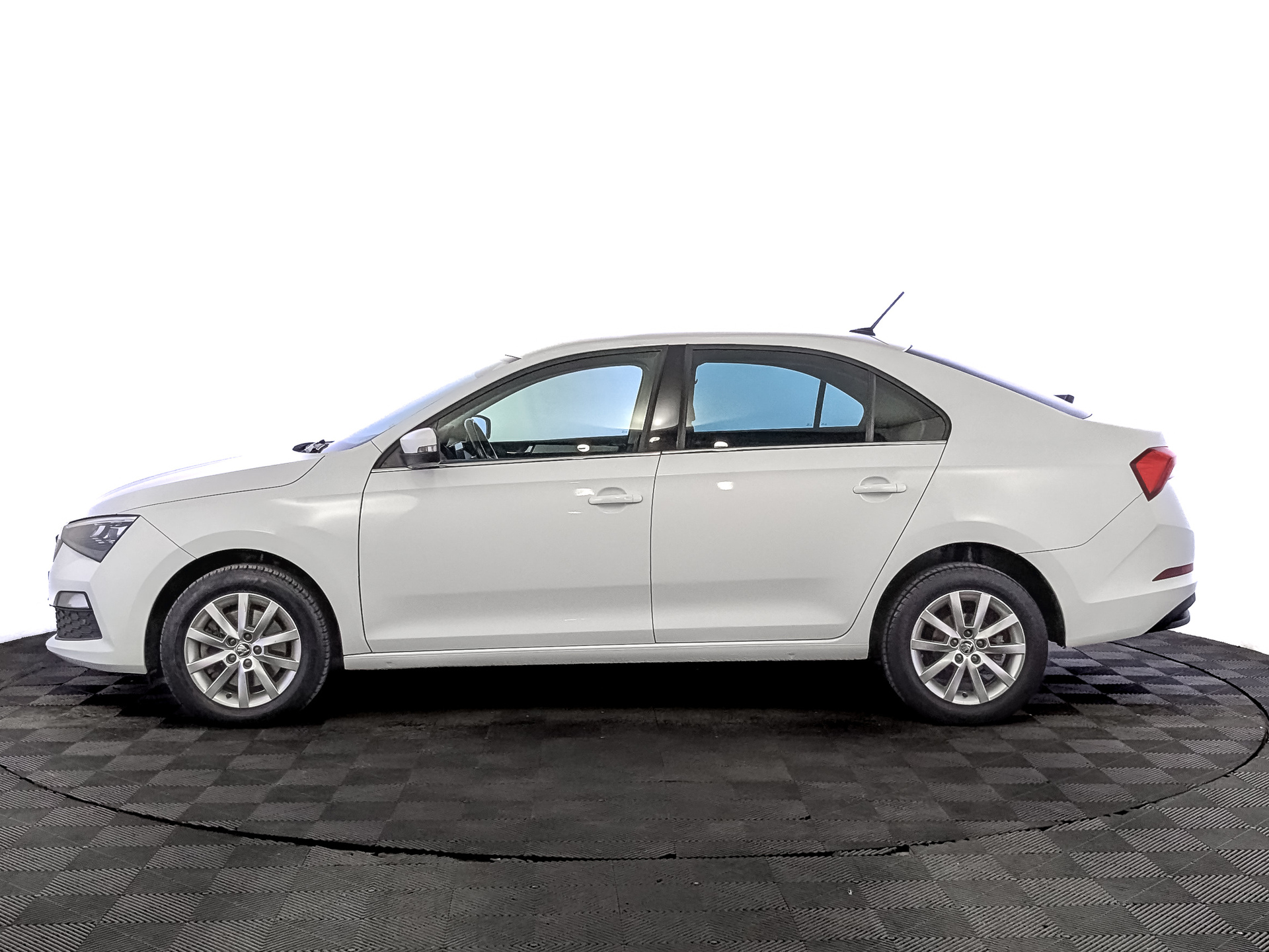 SKODA Rapid II 1.60 (110 л.с), автомат, 2022, пробег 109 296 км