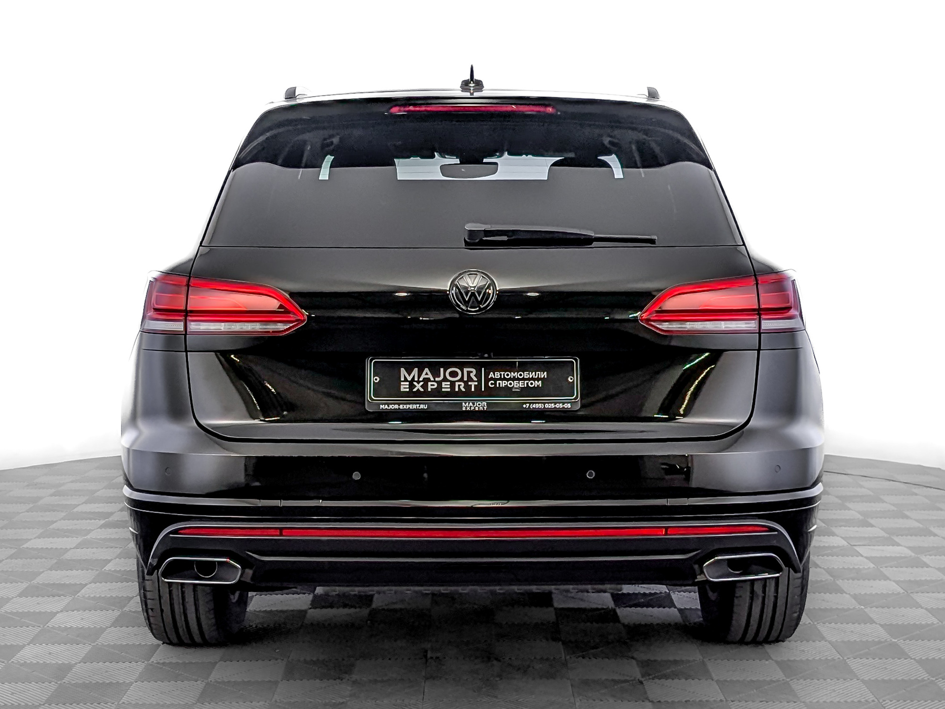 VOLKSWAGEN Touareg 3.00 (286 л.с), автомат, 2018, пробег 172 366 км