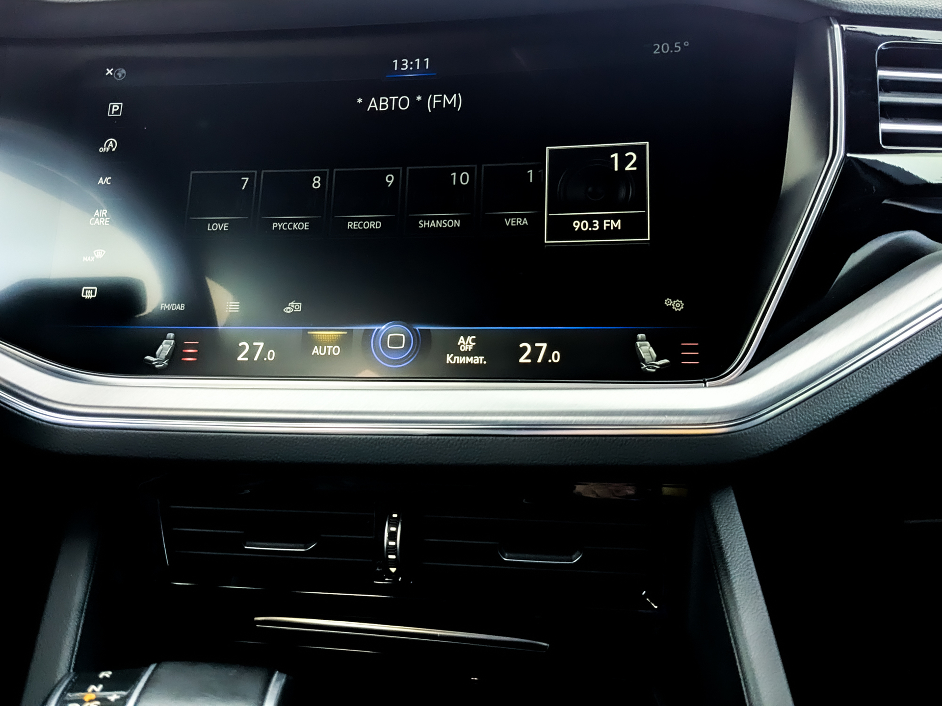VOLKSWAGEN Touareg 3.00 (286 л.с), автомат, 2018, пробег 172 366 км