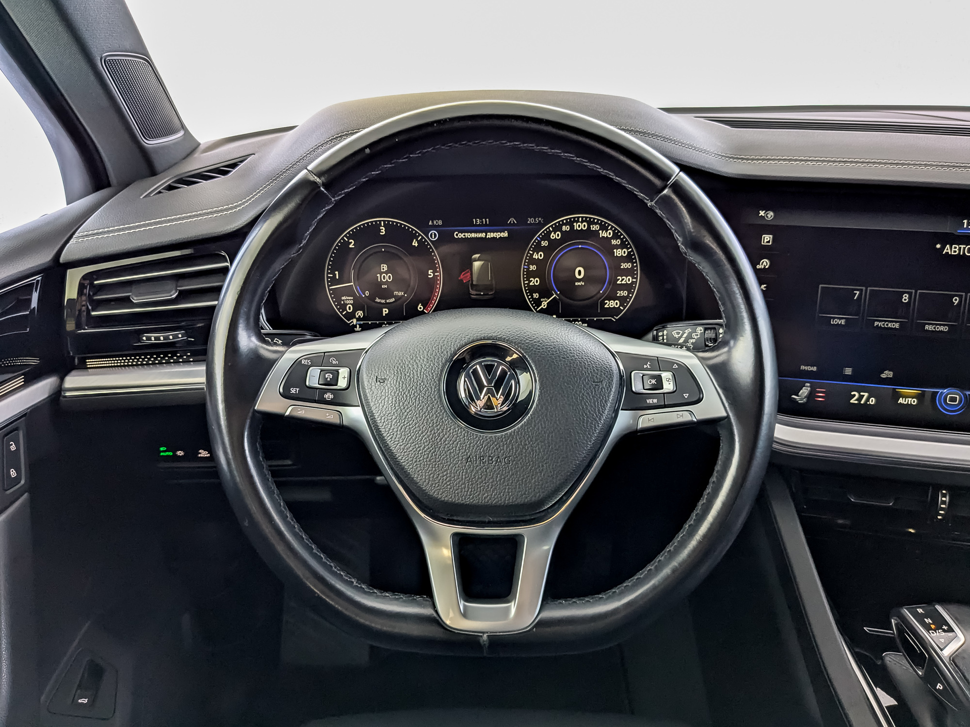 VOLKSWAGEN Touareg 3.00 (286 л.с), автомат, 2018, пробег 172 366 км