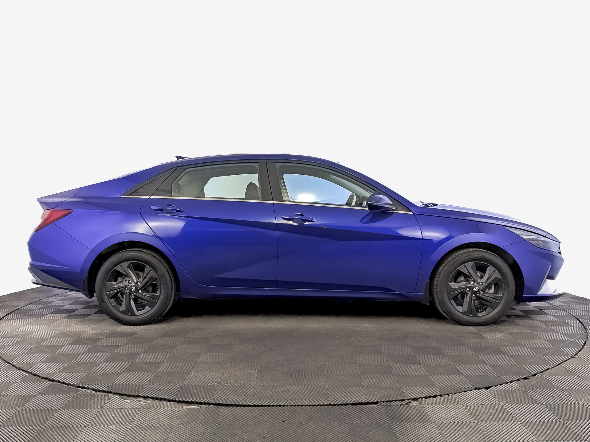 HYUNDAI Elantra 1.60 (128 л.с), автомат, 2022, пробег 44 476 км