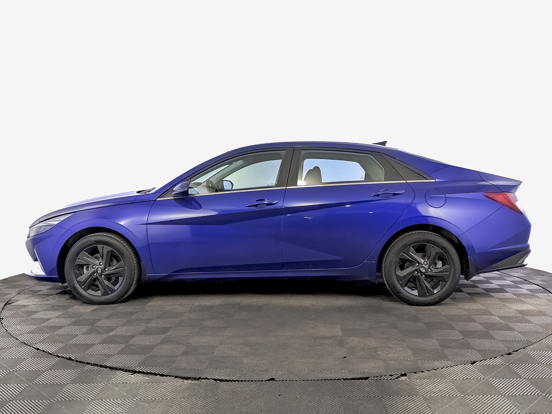 HYUNDAI Elantra 1.60 (128 л.с), автомат, 2022, пробег 44 476 км