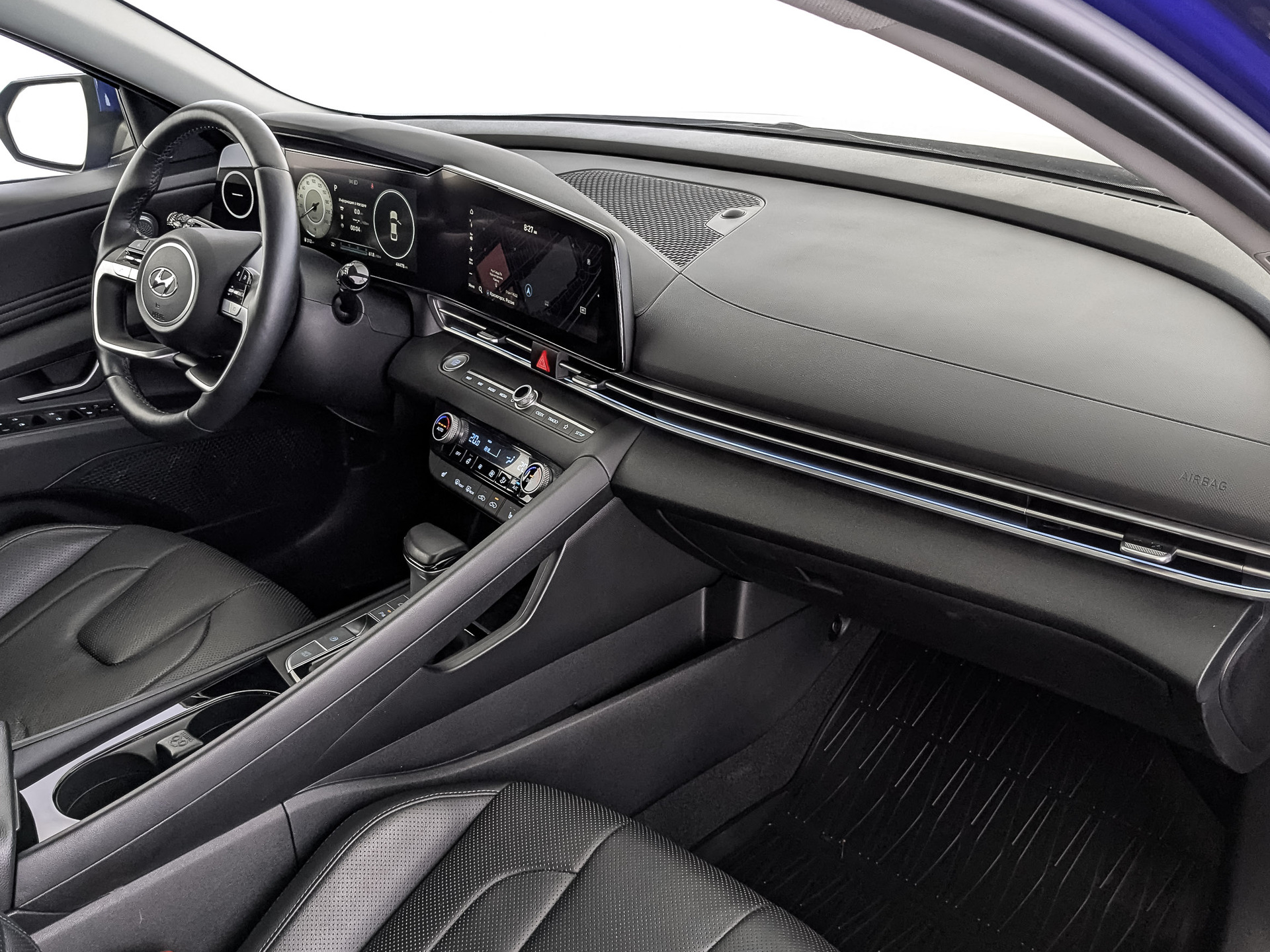 HYUNDAI Elantra 1.60 (128 л.с), автомат, 2022, пробег 44 476 км