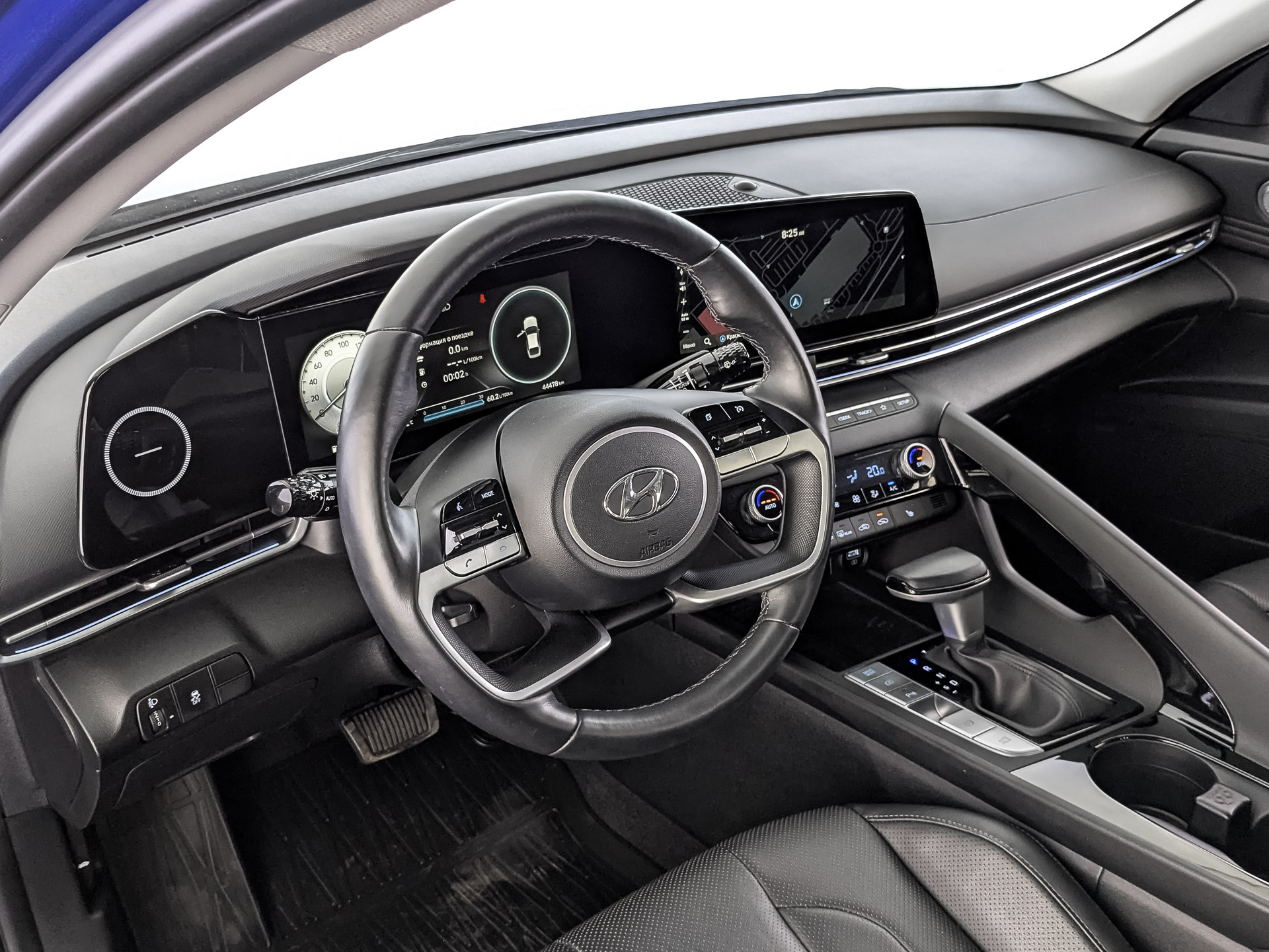 HYUNDAI Elantra 1.60 (128 л.с), автомат, 2022, пробег 44 476 км