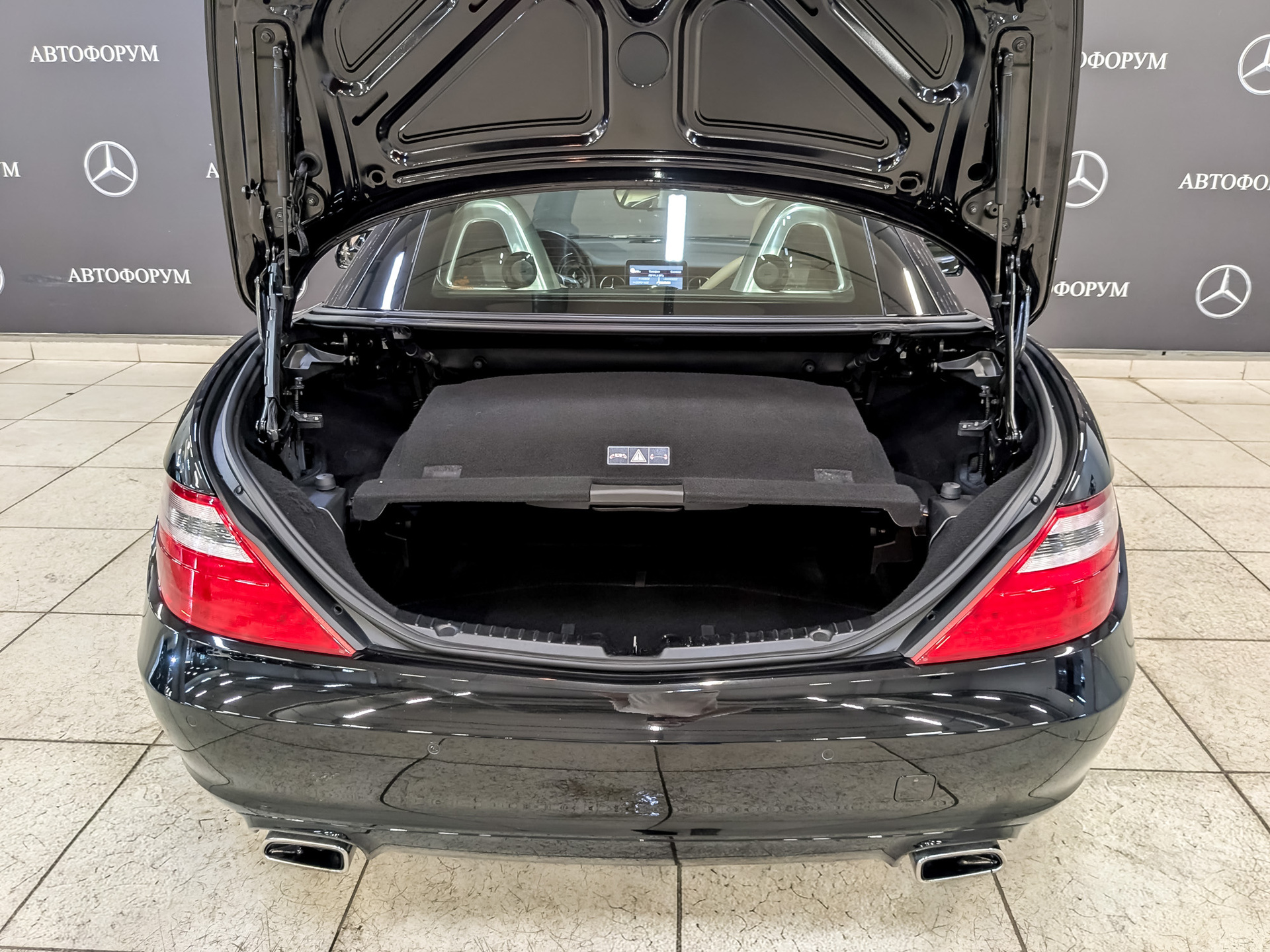 MERCEDES-BENZ SLK родстер 1.80 (184 л.с), автомат, 2013, пробег 24 558 км