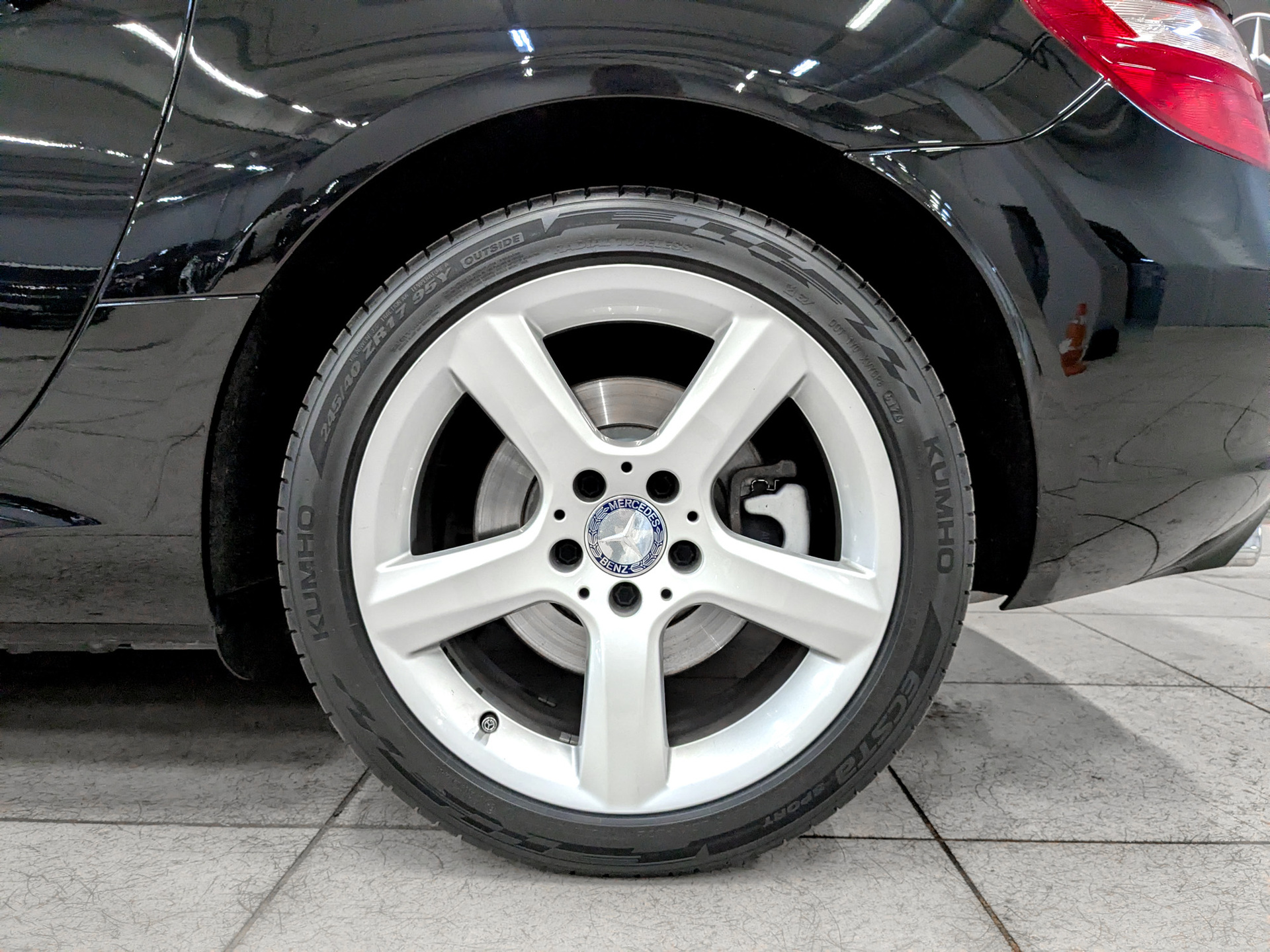 MERCEDES-BENZ SLK родстер 1.80 (184 л.с), автомат, 2013, пробег 24 558 км
