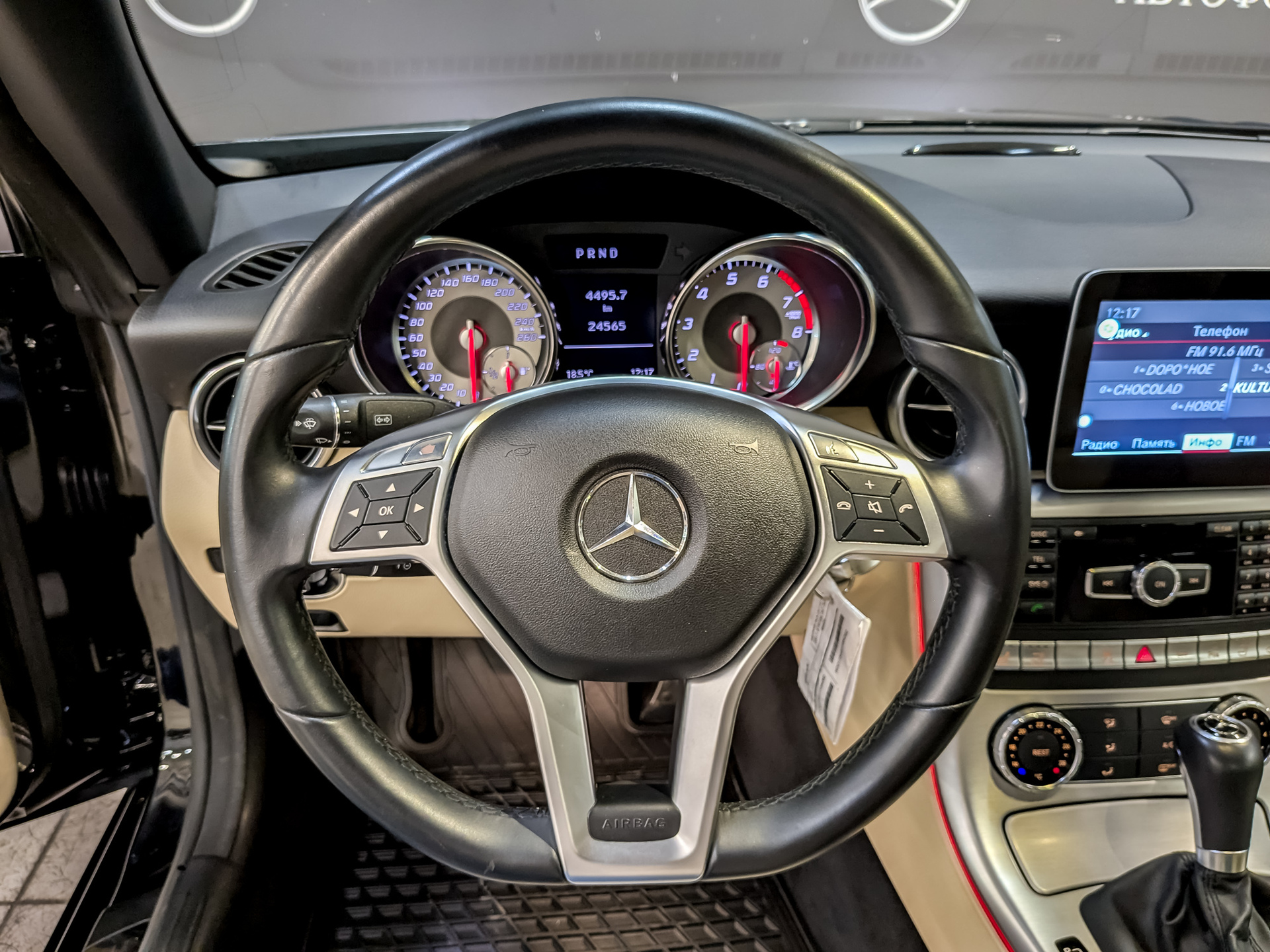 MERCEDES-BENZ SLK родстер 1.80 (184 л.с), автомат, 2013, пробег 24 558 км