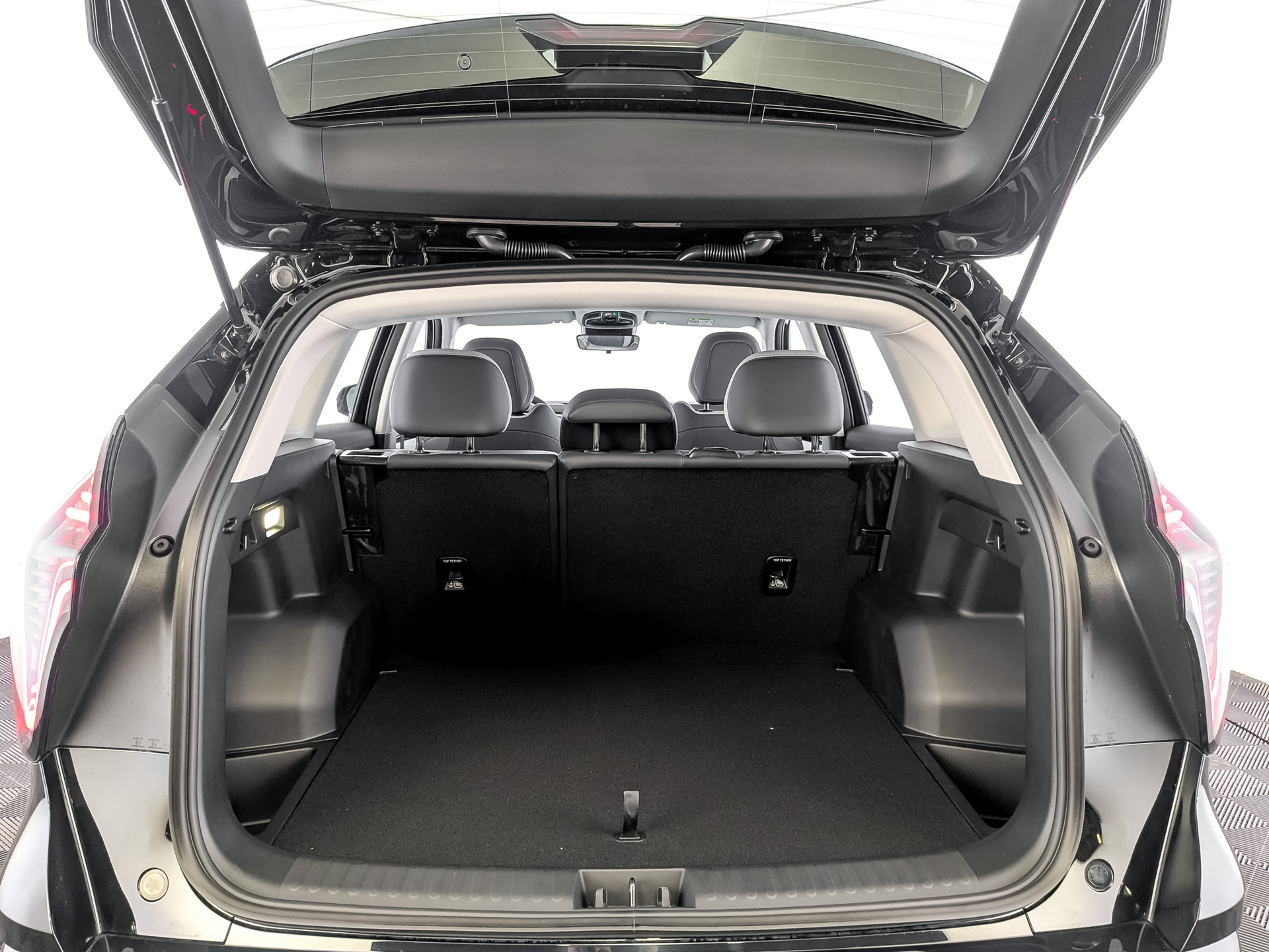 Фото Volga K40 Комфорт 1.5T/147 7RT 2WD