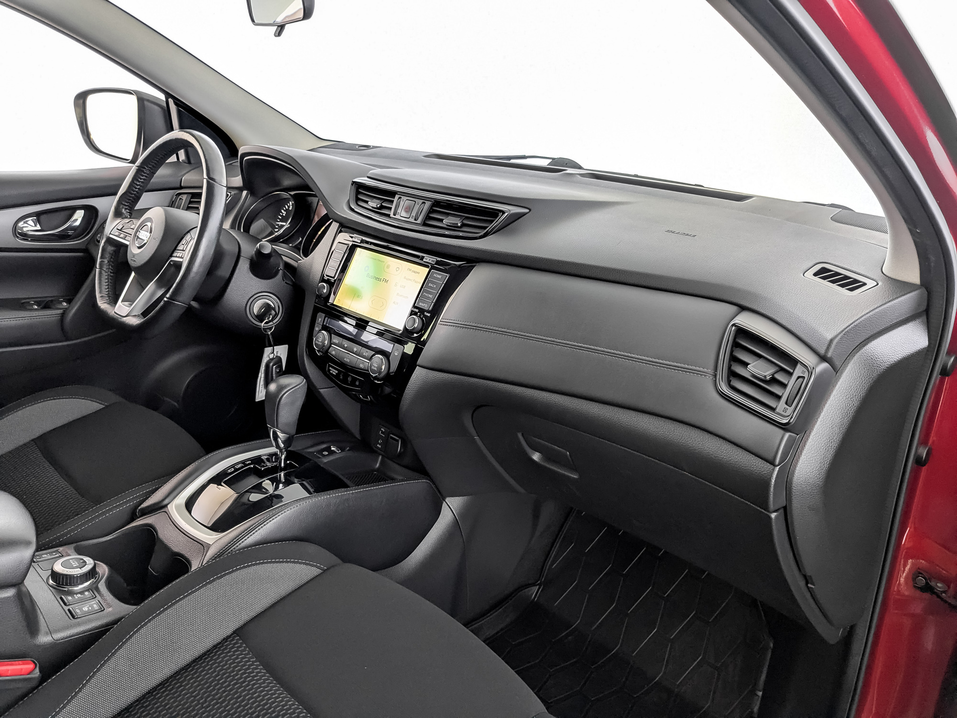 NISSAN Qashqai 2.00 (144 л.с), автомат, 2019, пробег 89 928 км