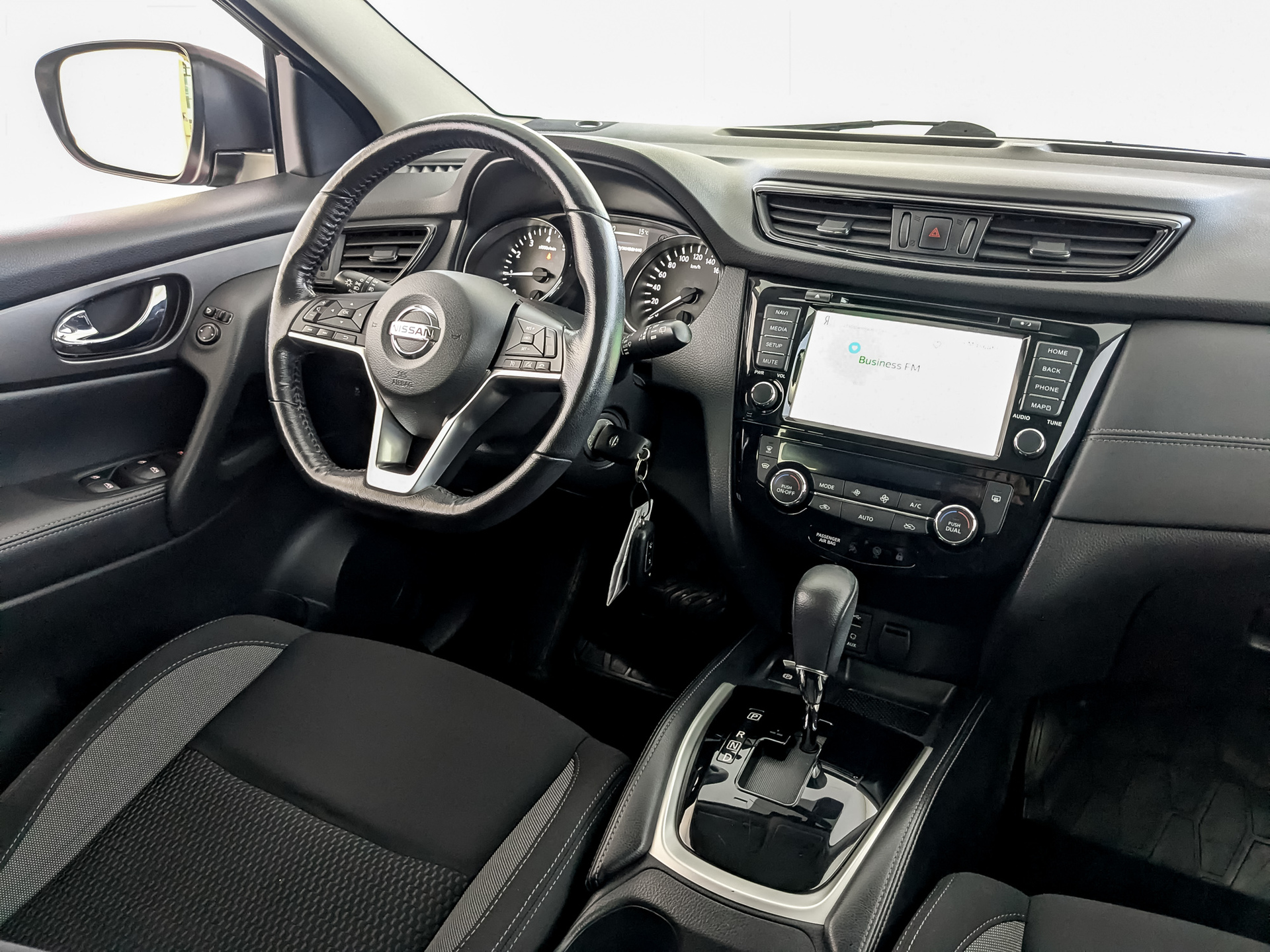NISSAN Qashqai 2.00 (144 л.с), автомат, 2019, пробег 89 928 км
