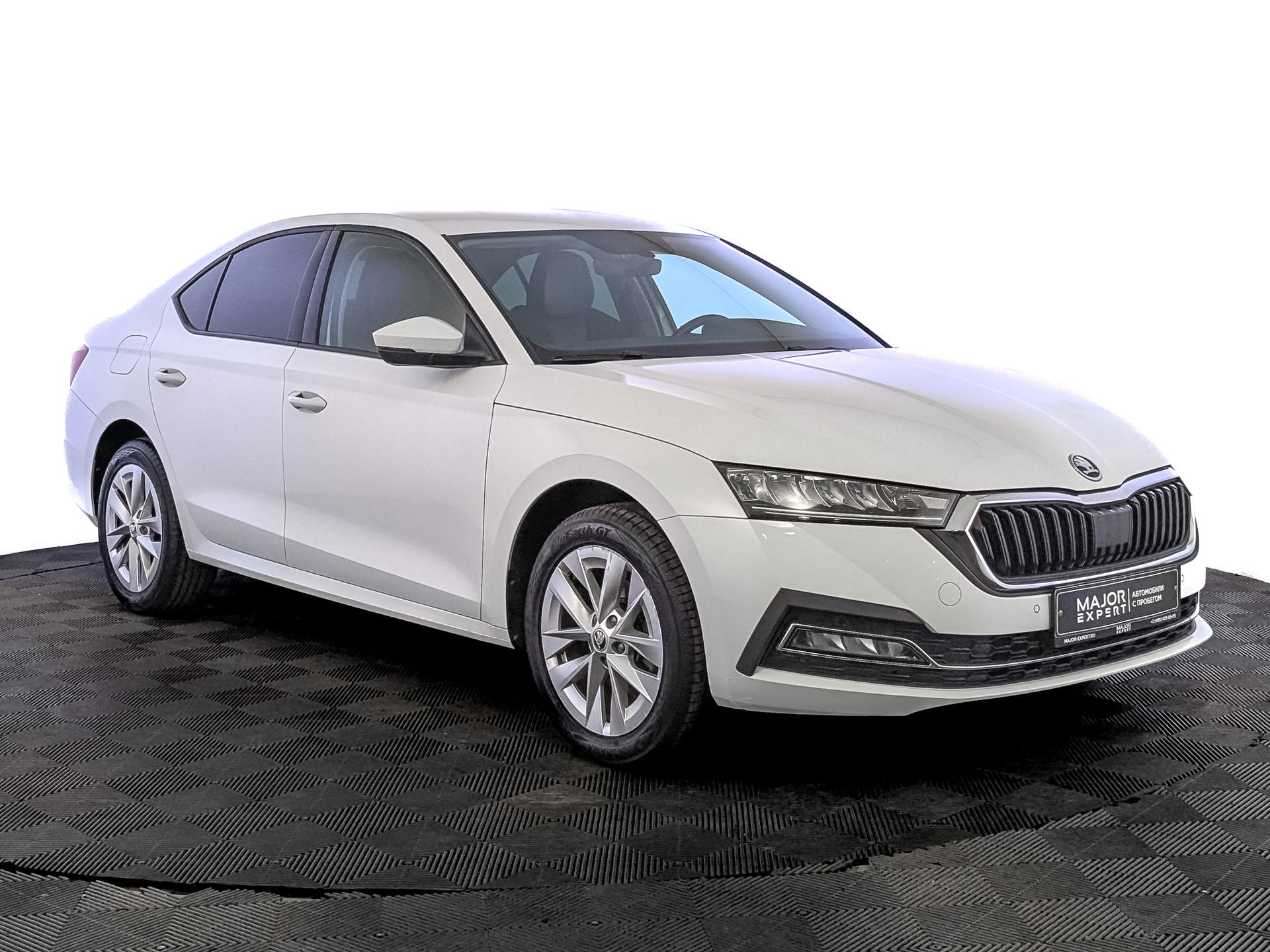 SKODA Octavia 1.40 (150 л.с), автомат, 2021, пробег 101 847 км
