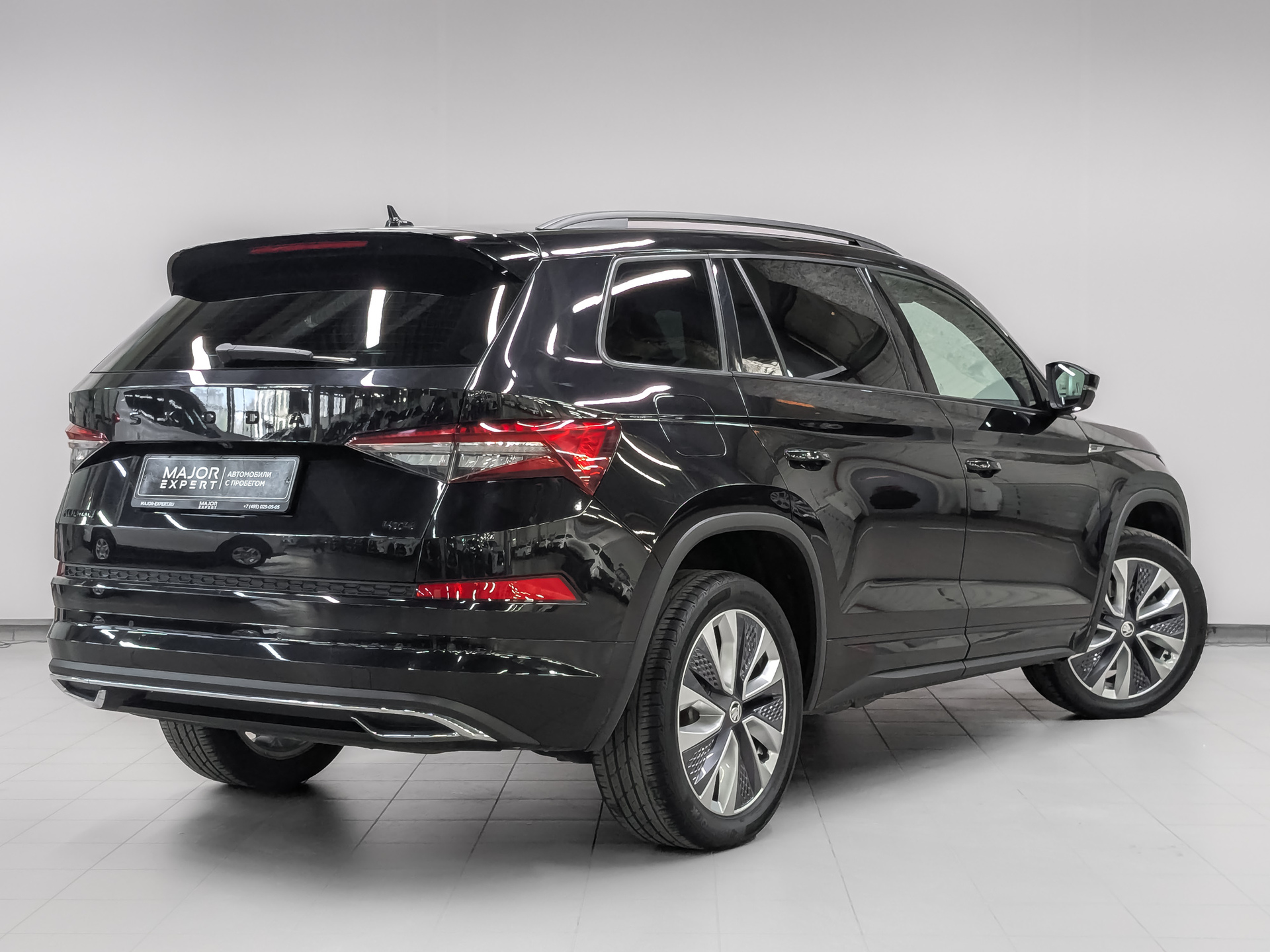SKODA Kodiaq 2.00 (180 л.с), автомат, 2024, пробег 39 687 км