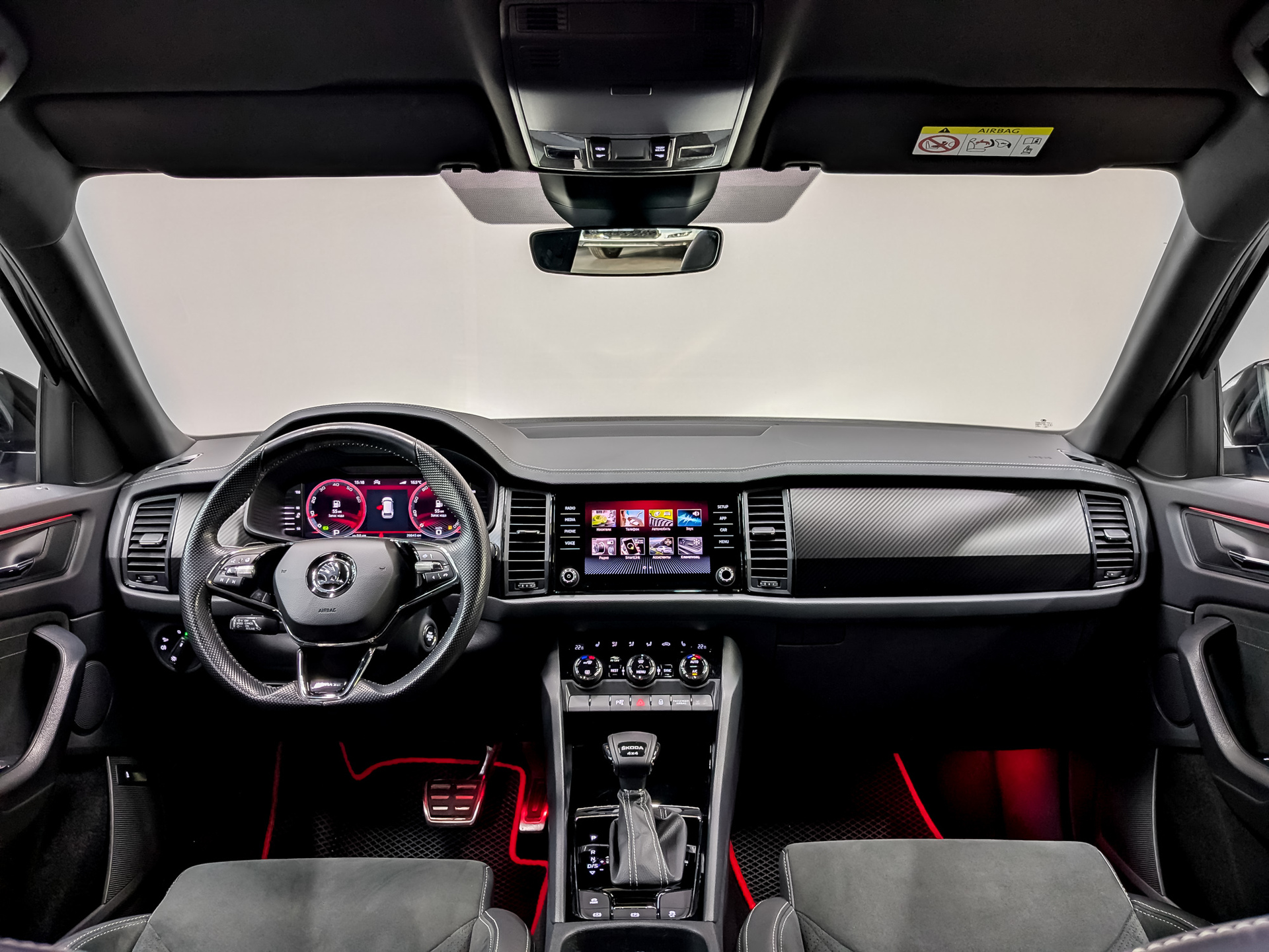 SKODA Kodiaq 2.00 (180 л.с), автомат, 2024, пробег 39 687 км