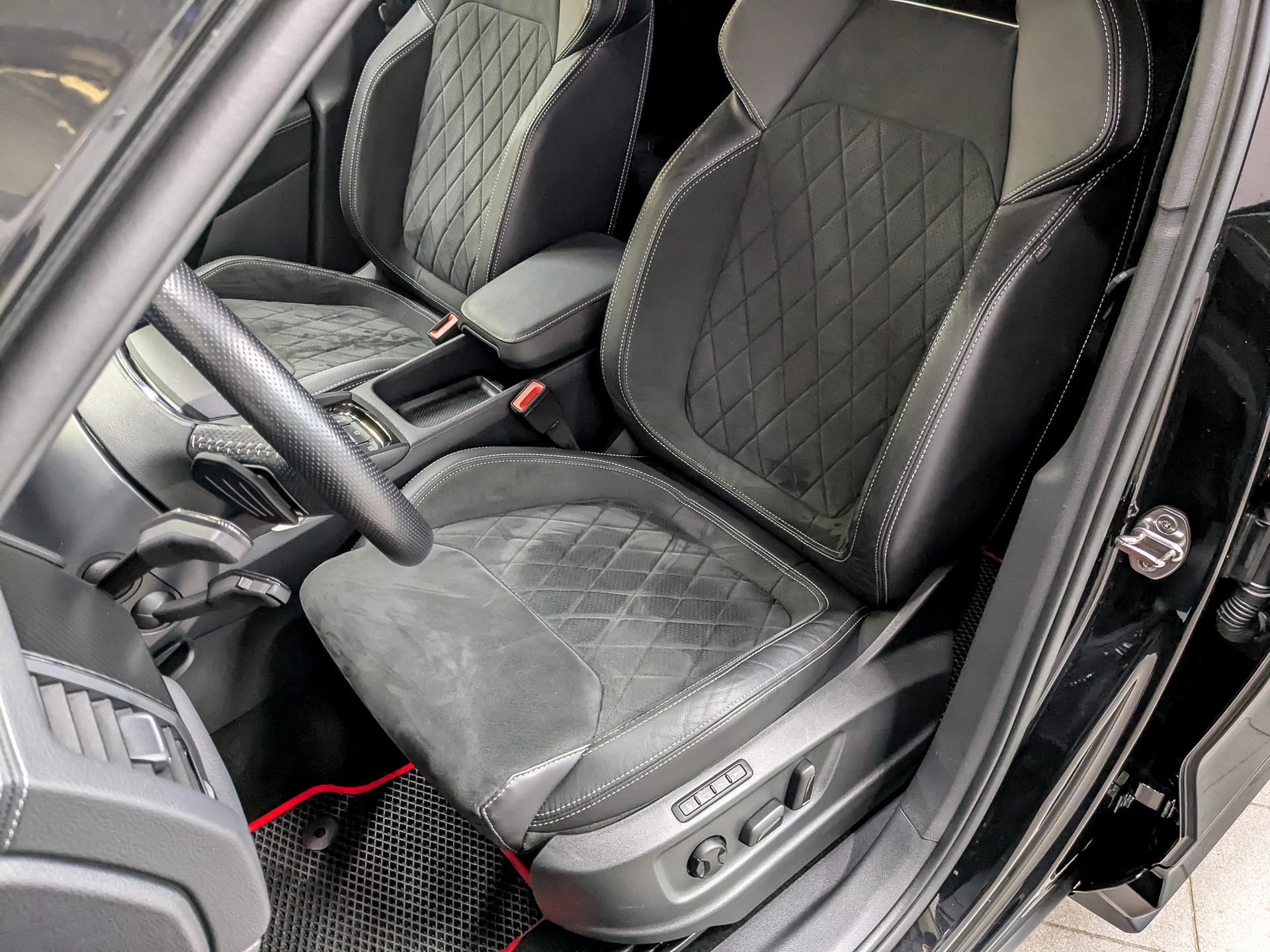 SKODA Kodiaq 2.00 (180 л.с), автомат, 2024, пробег 39 687 км